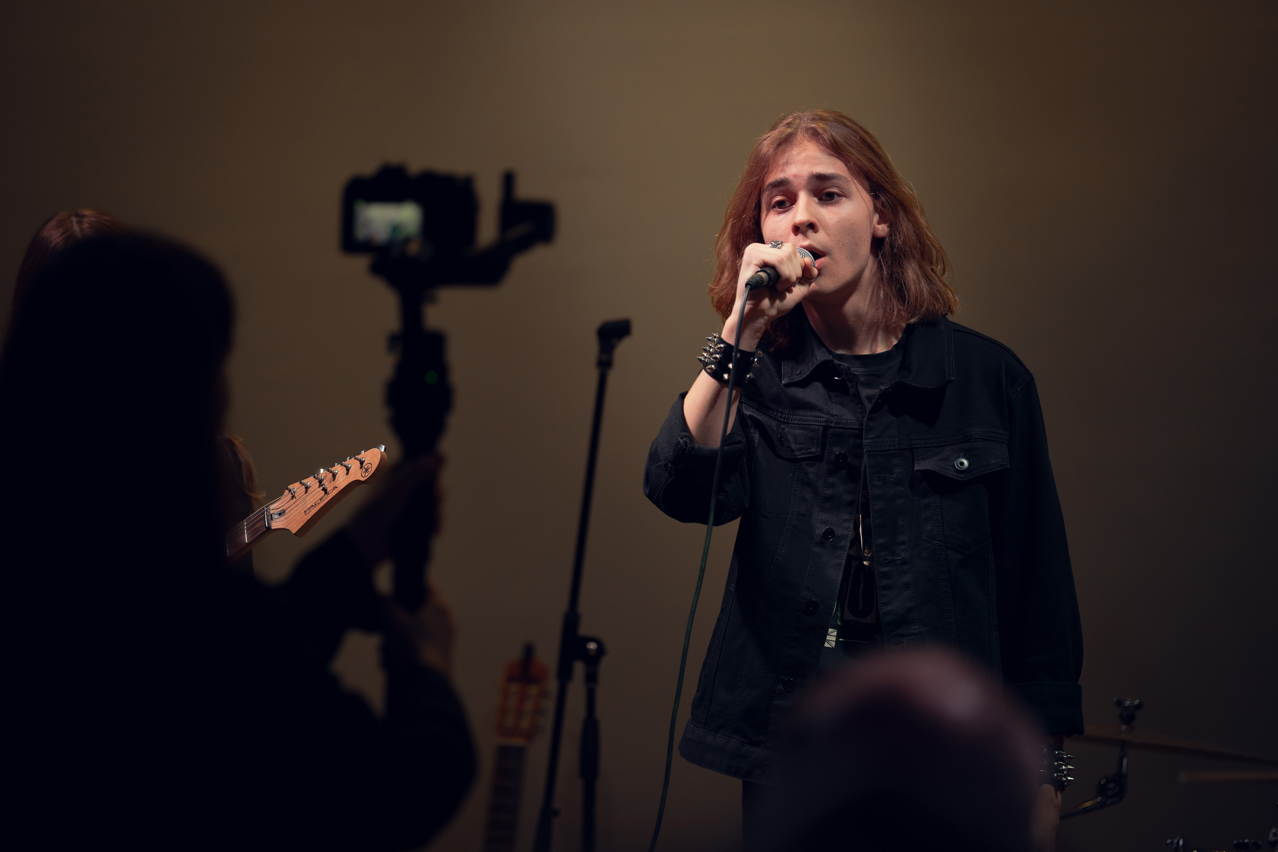 Квартирник. Свободный художник Александр Тулуп в Коломне