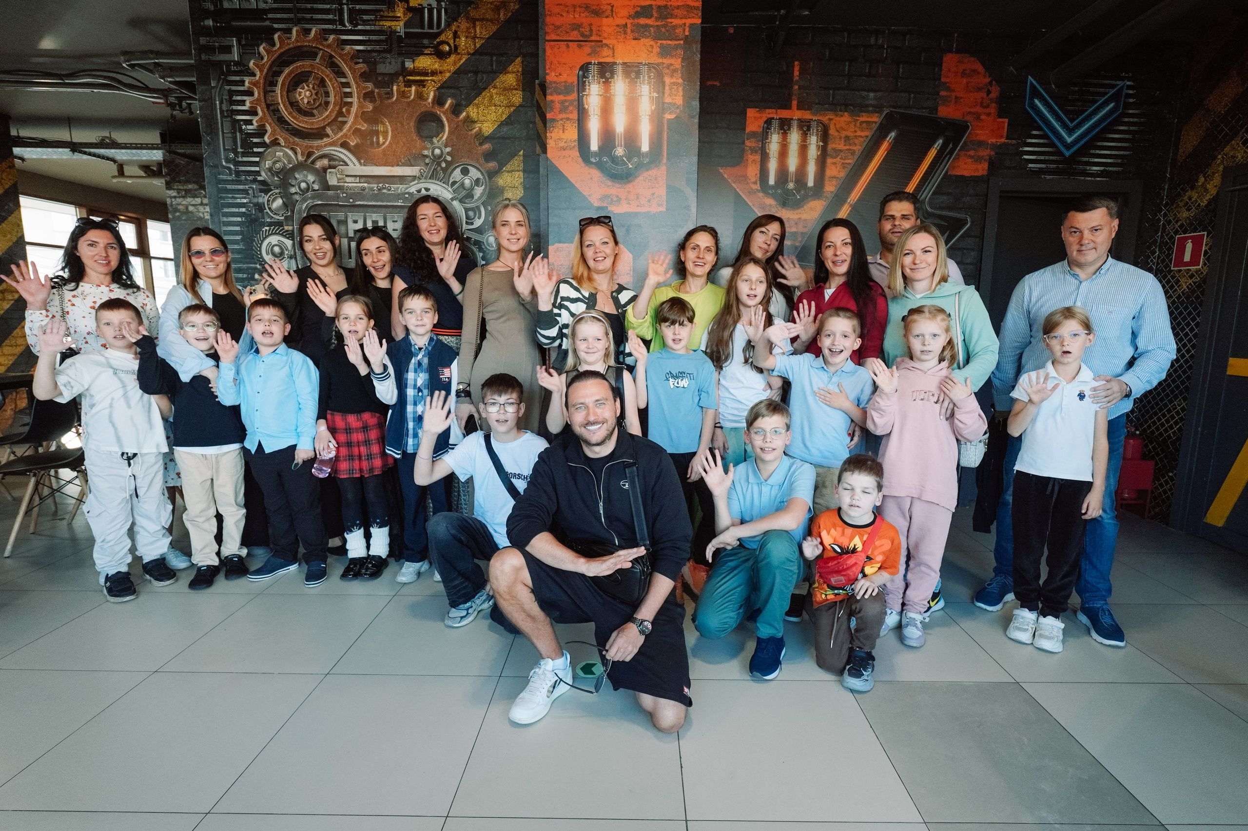 PEKA_POHUDEL. Фото | Видео Контент Мишель Ватаманюк