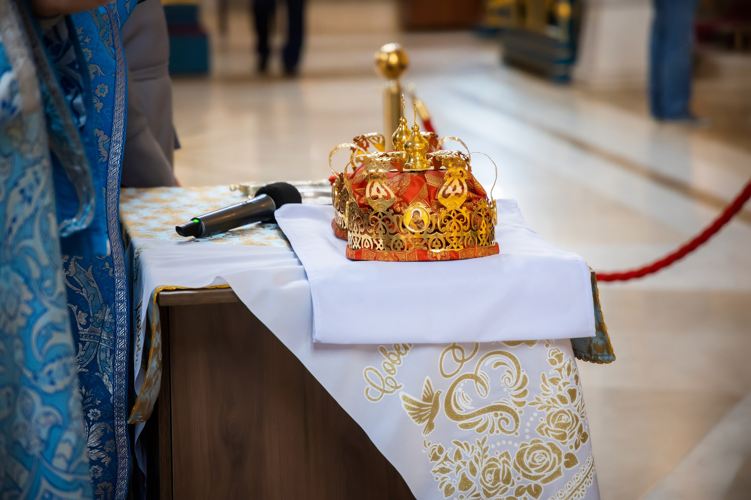 В Храме. Семейный и Свадебный фотограф в Астане Александр Астапов
