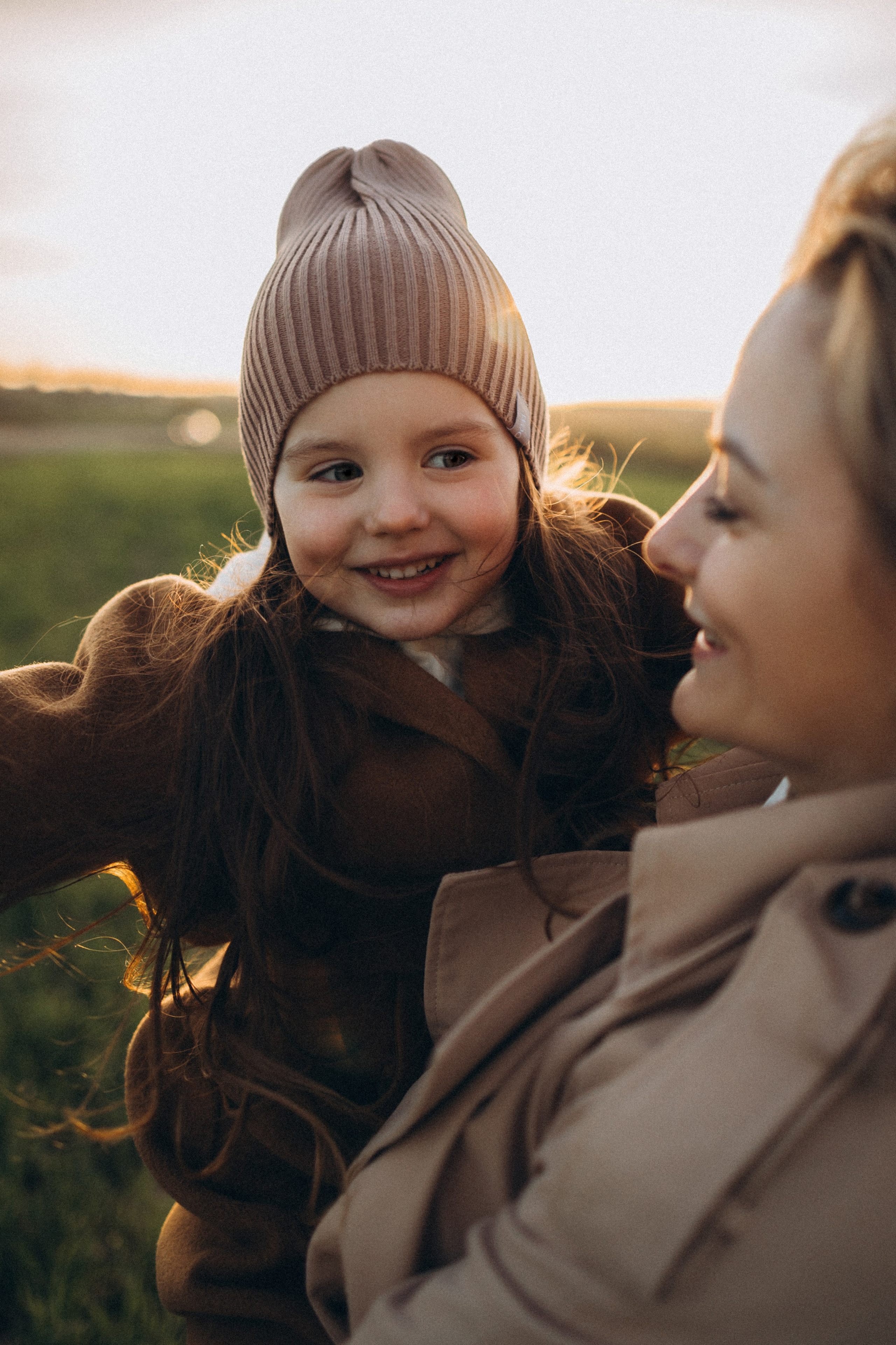 София и Диана (весна). Фотограф Елена Рябцева