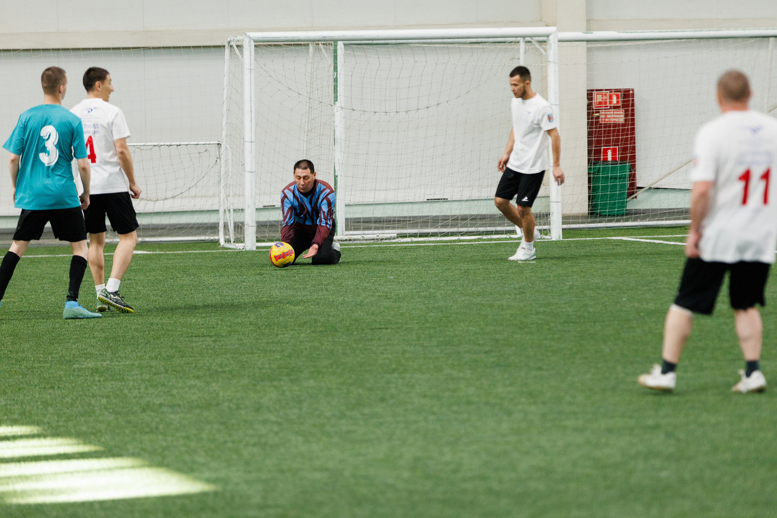 Фотограф на корпоративный футбольный турнир. Контент для бизнеса в Екатеринбурге Полдень Медиа