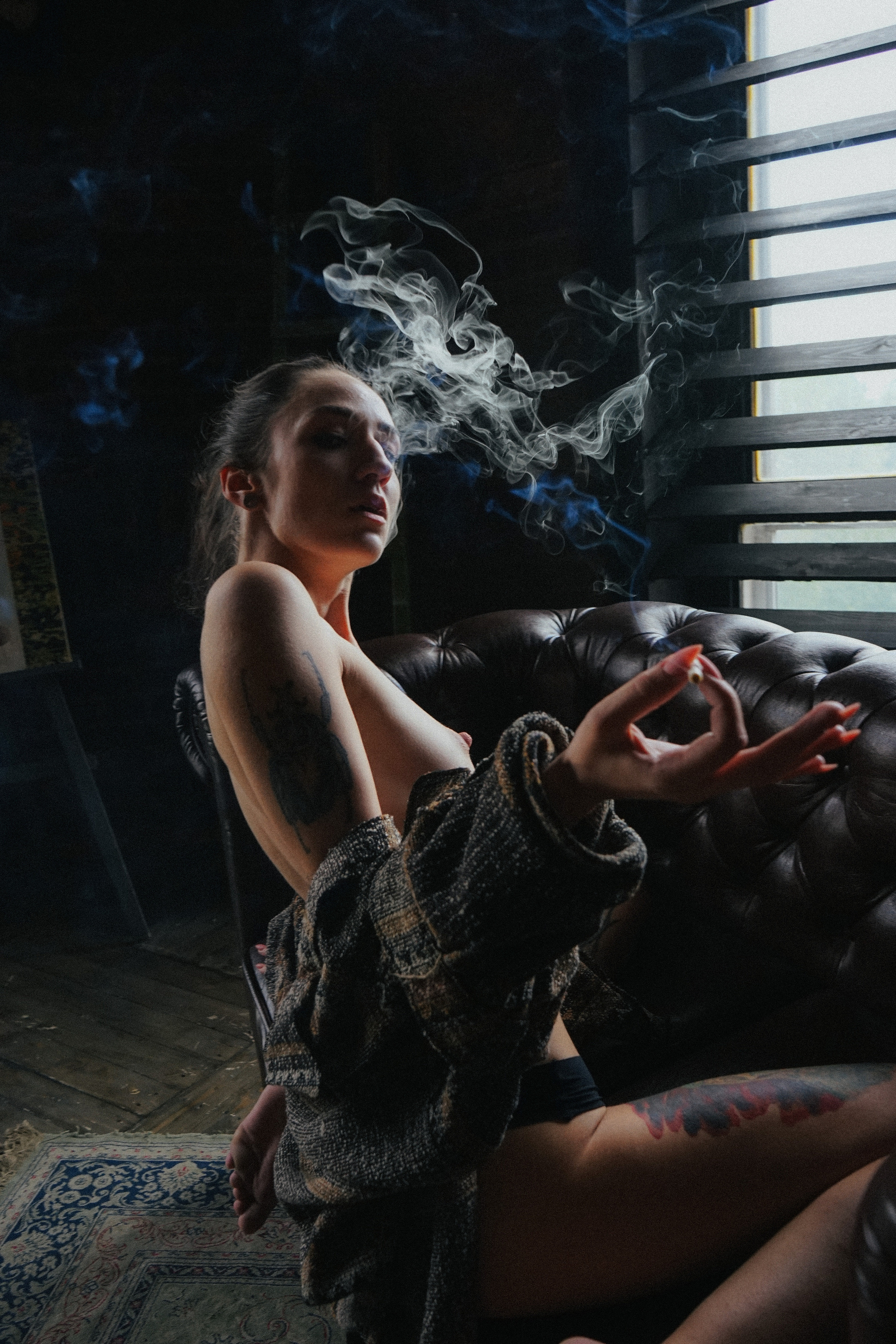 Nude Photographer Tbilisi. Photographer in Georgia UAE Russia Nekit Fox