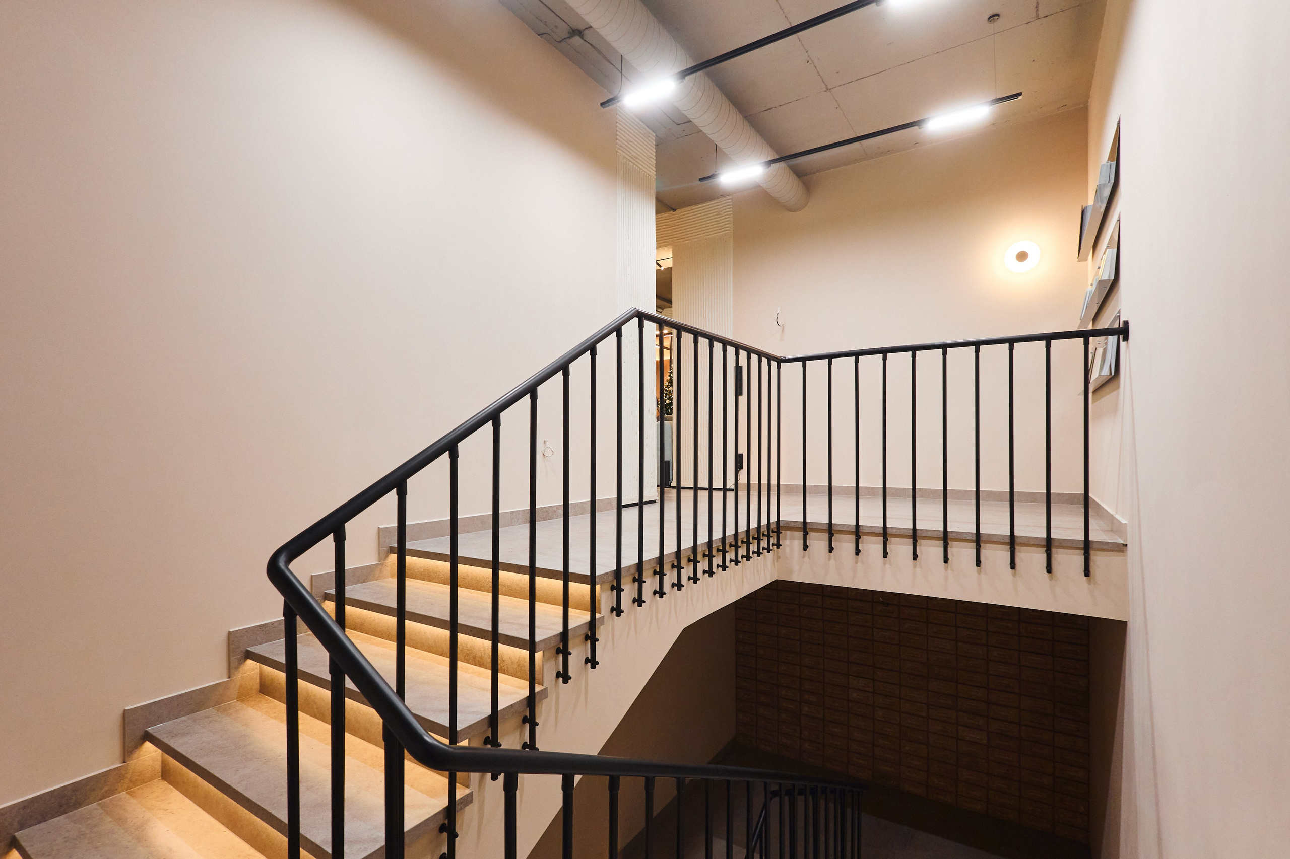 Офис ТОЛК. Бизнес портрет Аэросъемка Интерьерная съемка Тюмень