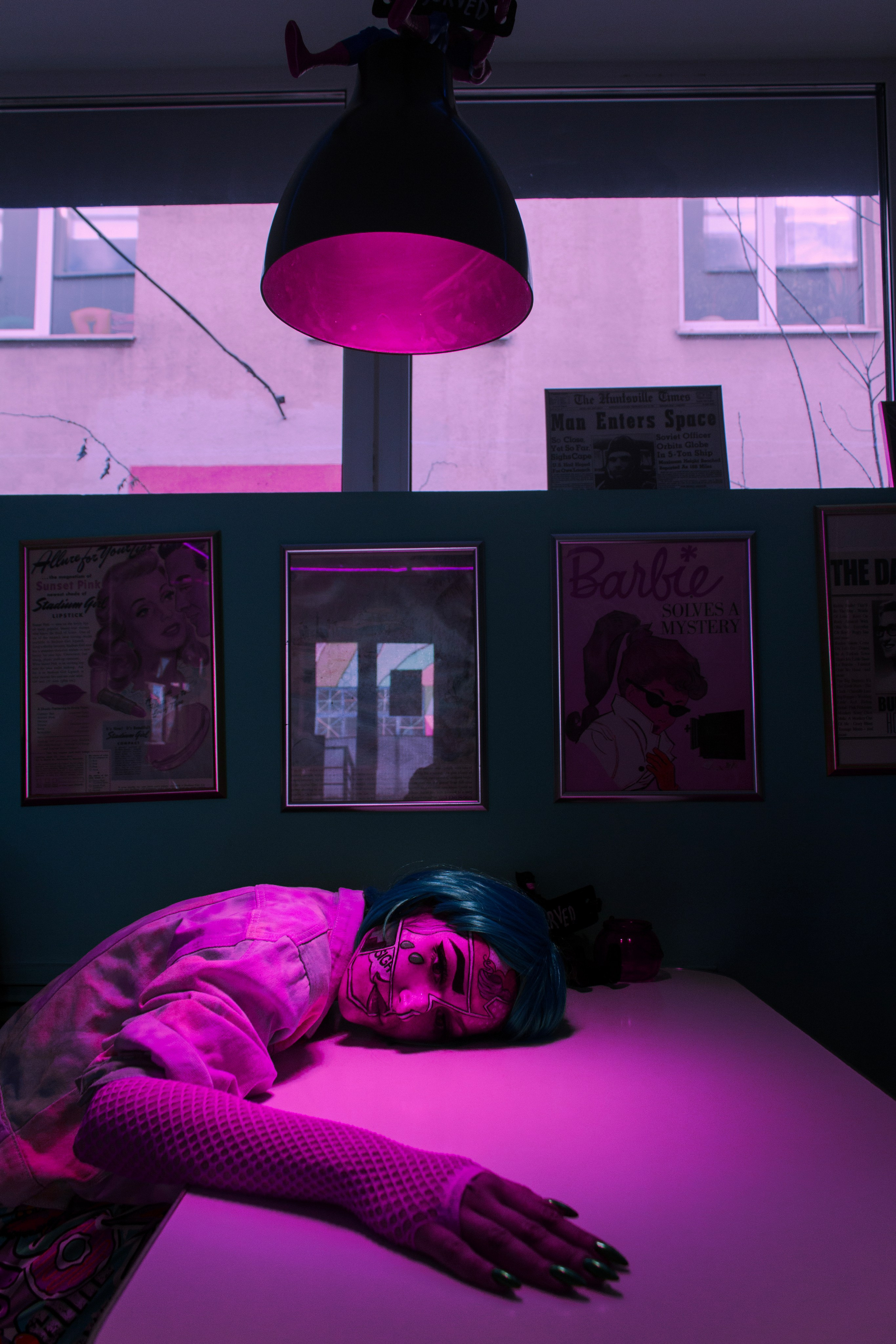 Сошла с обложки комиксов