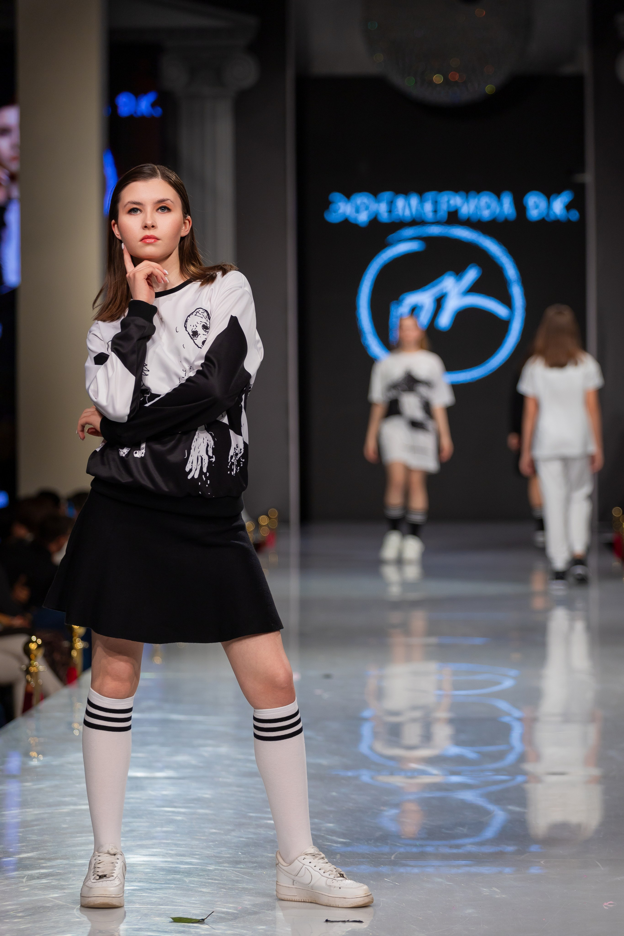 Estet Fashion Week. Photomantis