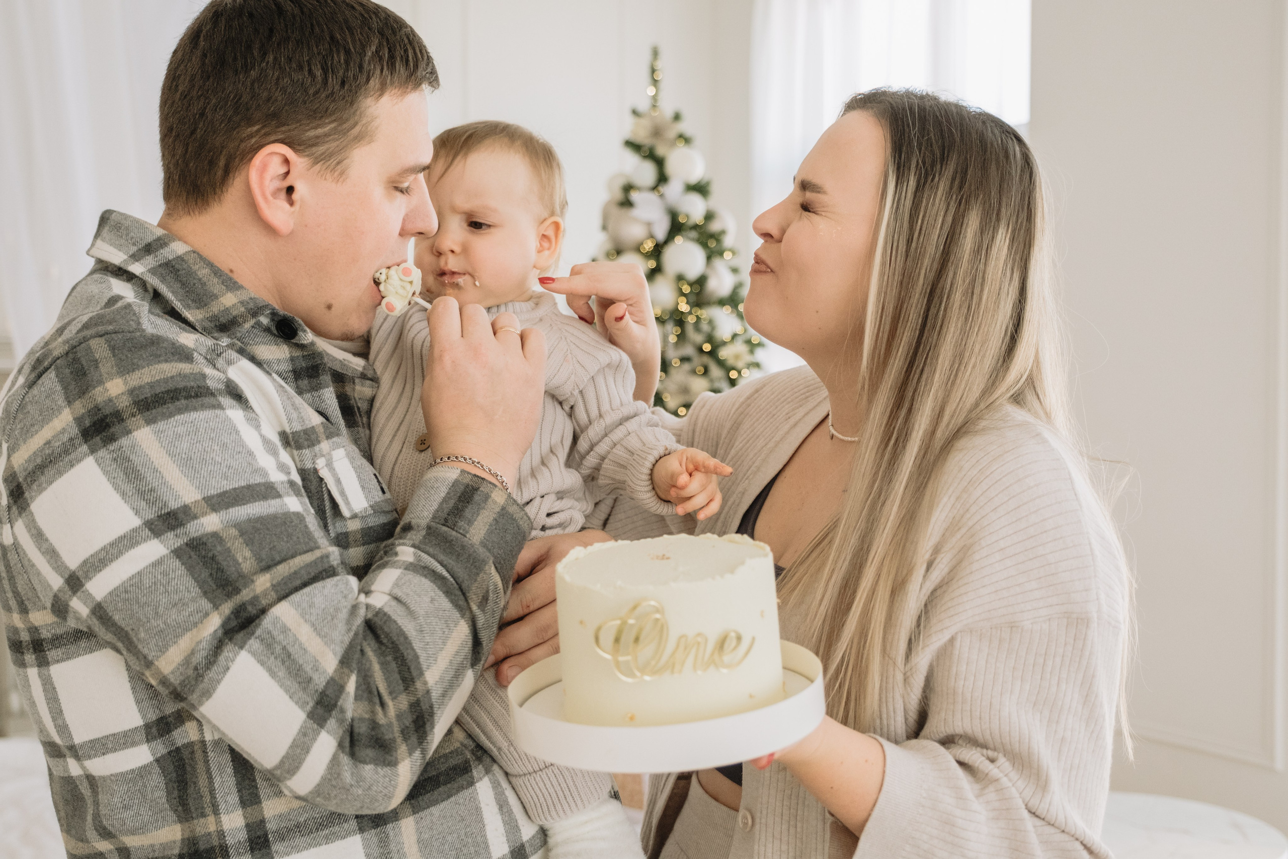 Алина, Варя и Евгений. Фотограф в Санкт-Петербурге Мария Комолитдинова