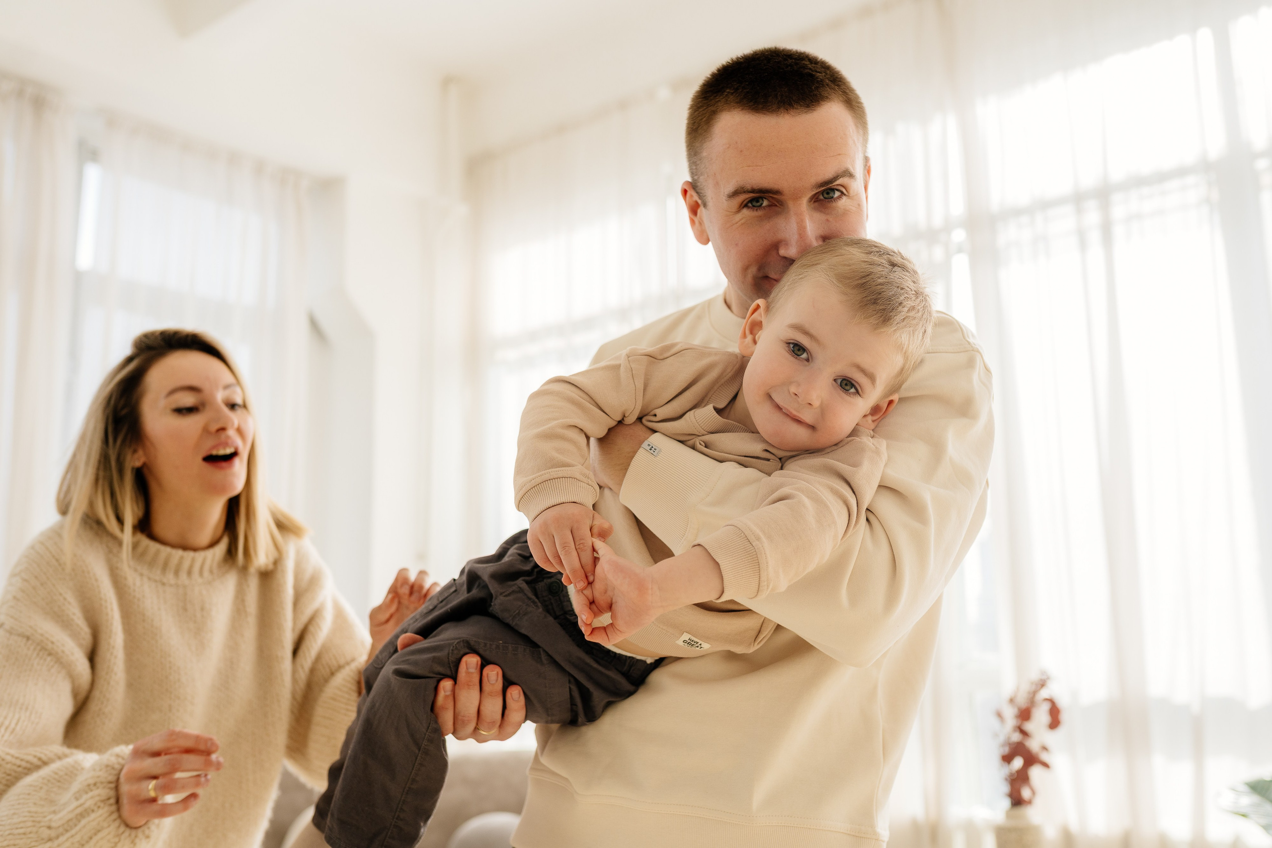 Ольга, Дмитрий и Ваня. Свадебный фотограф в Москве Анна Полушина
