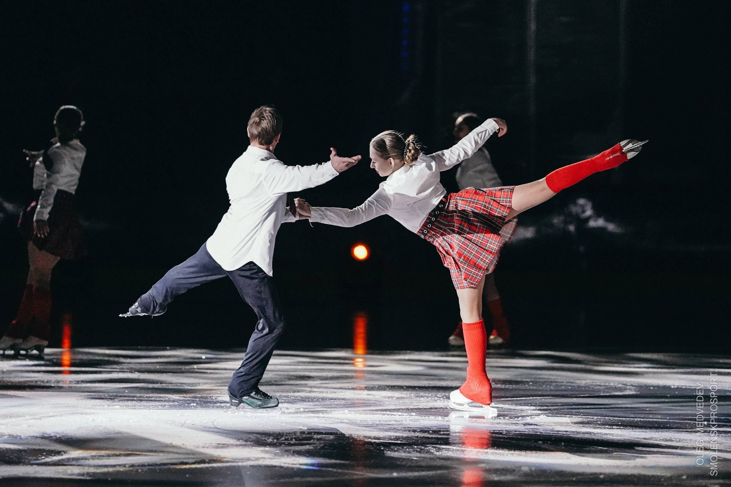 Алиса в стране чудес шоу на льду. Спортивный фотограф Олег Медведев | prosport67 | Смоленск