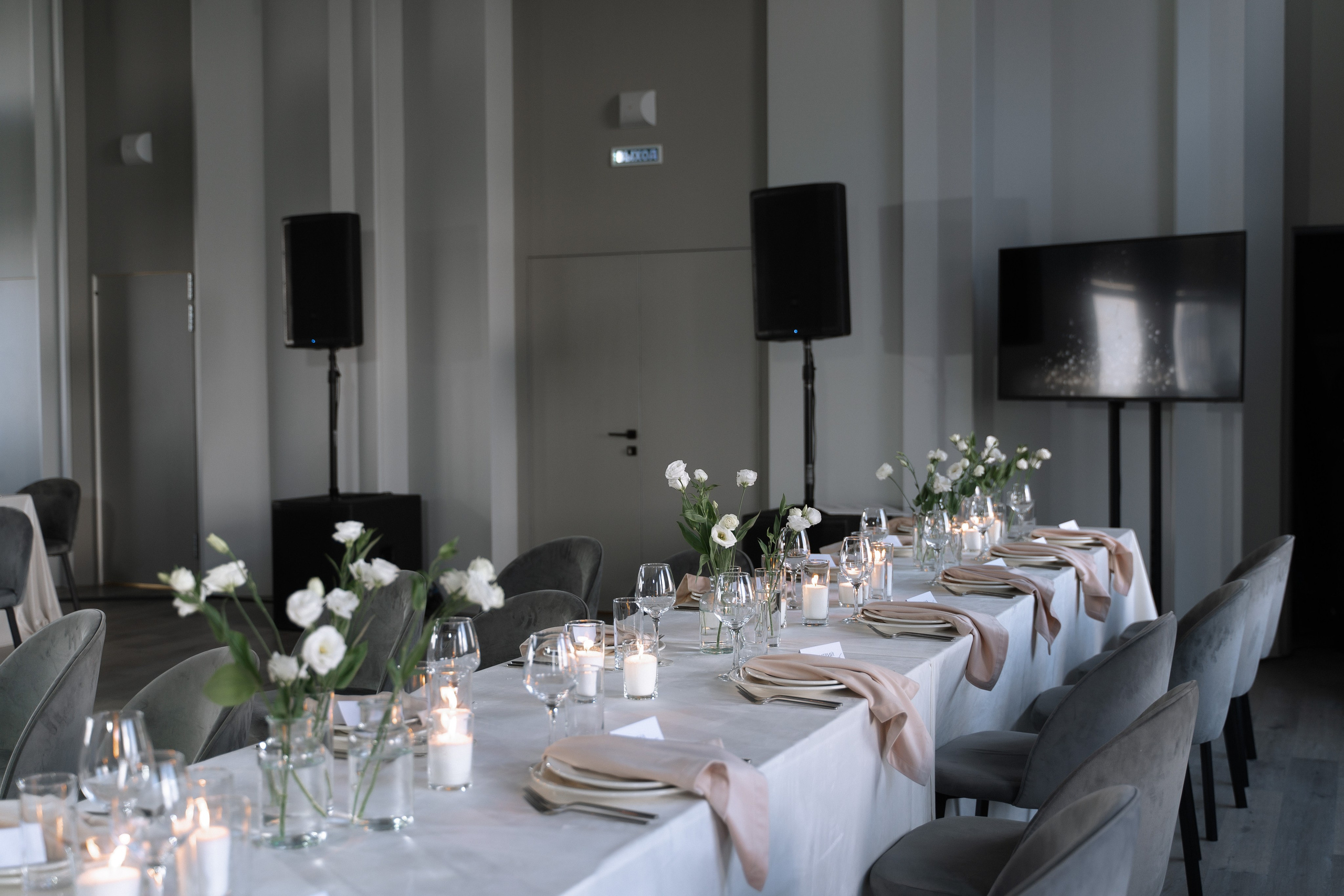 Денис и Виолетта. Свадебный фотограф Анастасия Хабарова в Новоуральске и Екатеринбурге