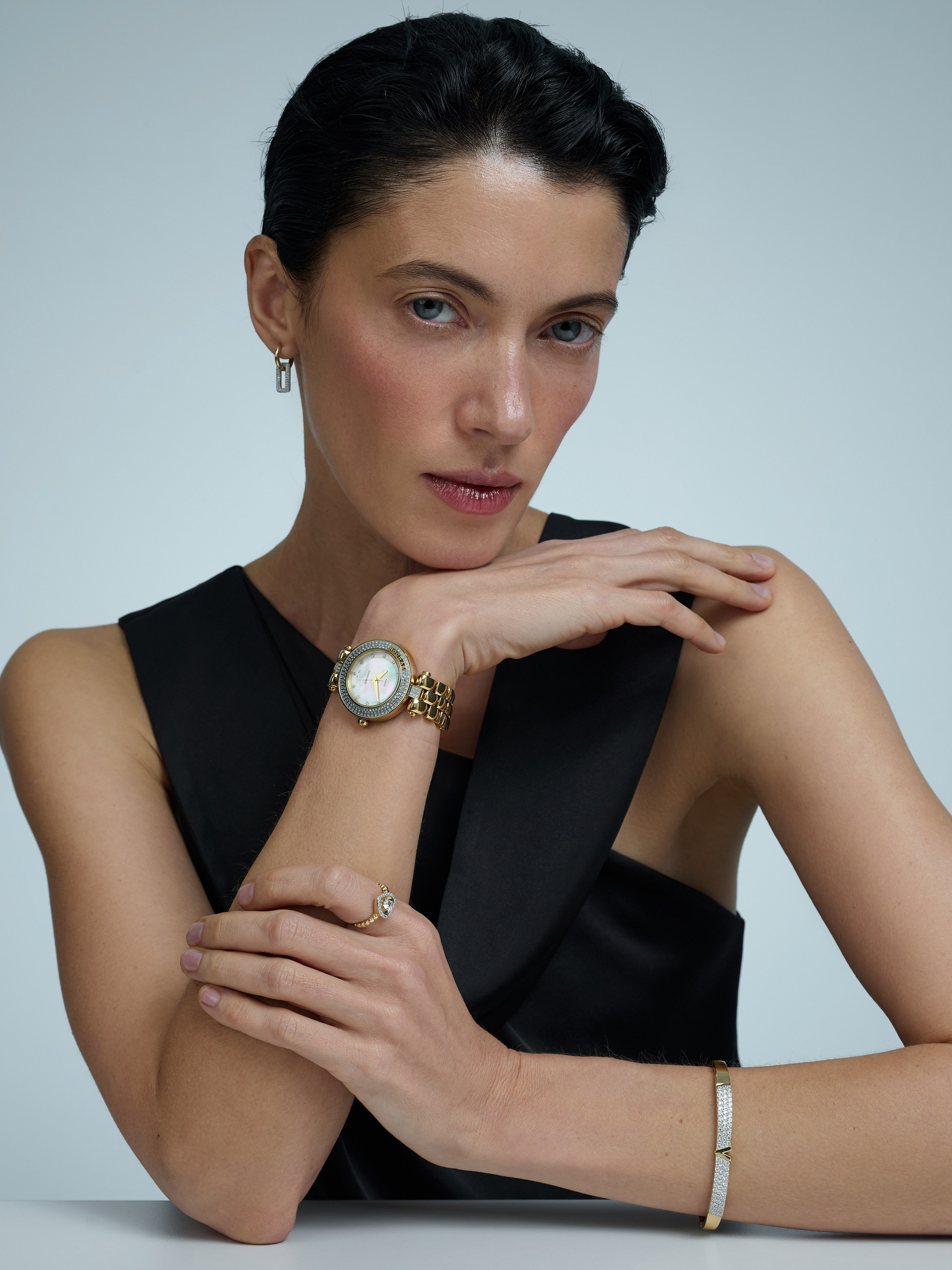 Каталог для бренда AllTime. Фотограф для брендов в Москве Ксения Чупрунова