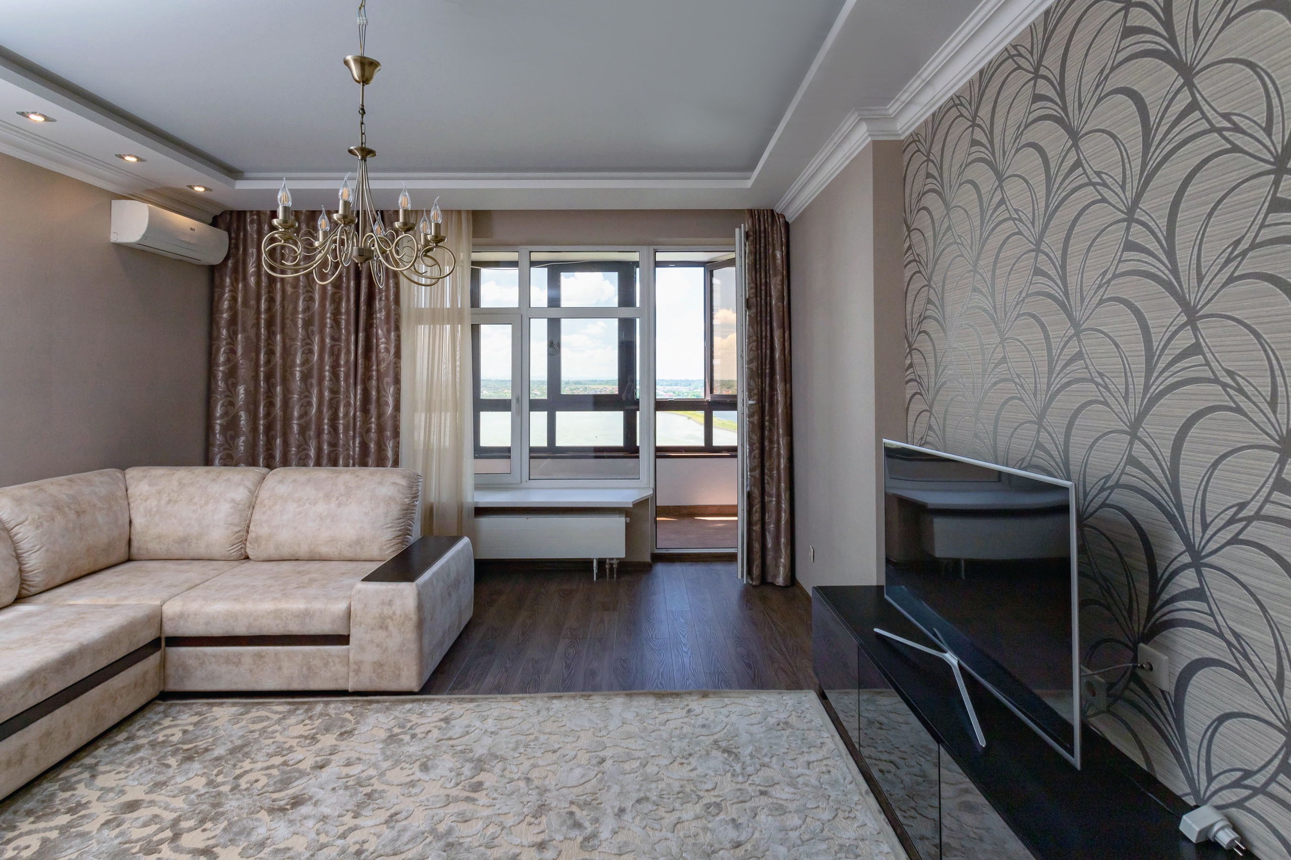 Съемка квартиры в Краснодаре на улице Клары Лучко. Создание сайтов, SMM, производство контента | Студия «Медведь» | Услуги для бизнеса