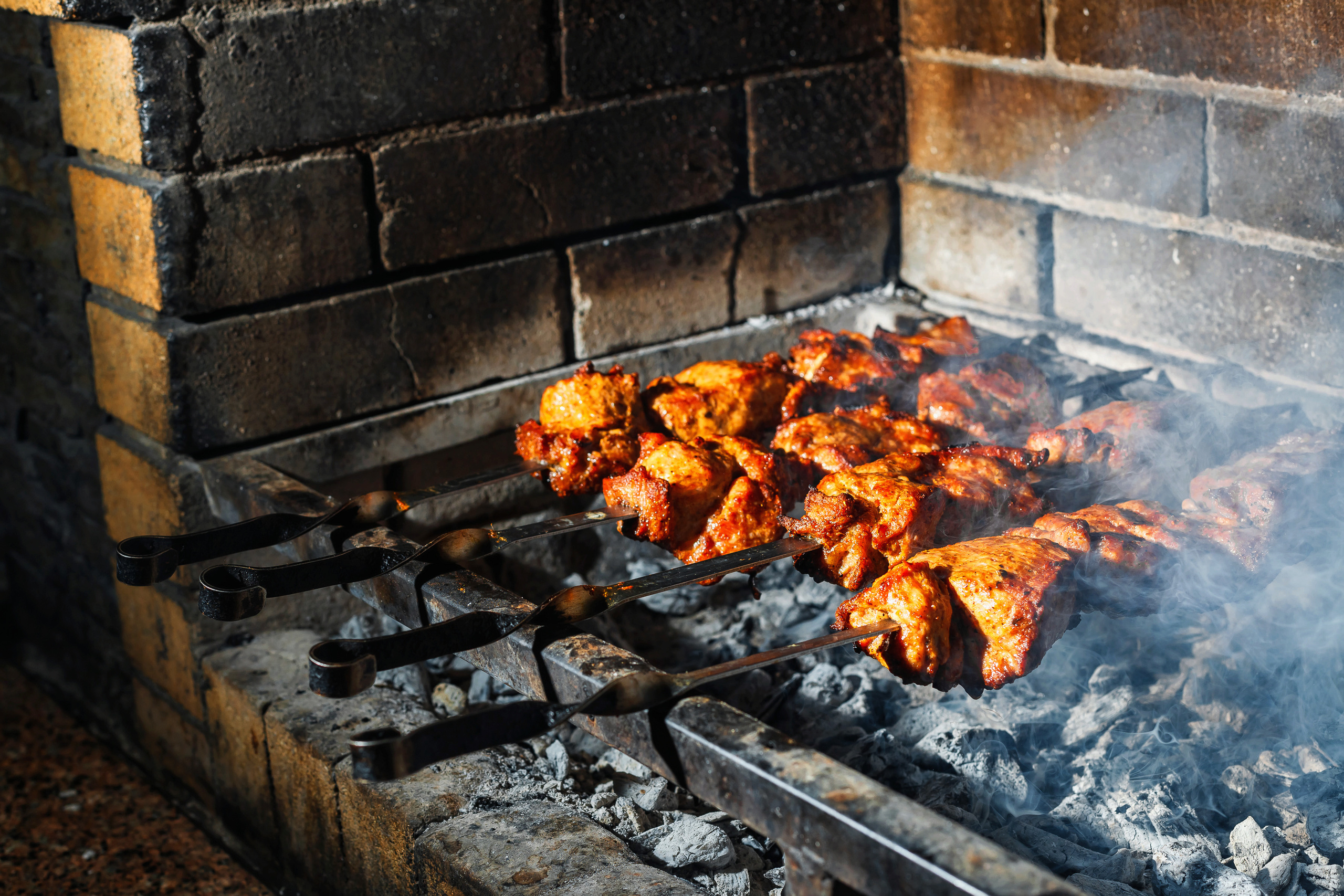 Съемка контента для социальных сетей ресторана Стейк-Хаус. Создание сайтов, SMM, производство контента | Студия «Медведь» | Услуги для бизнеса