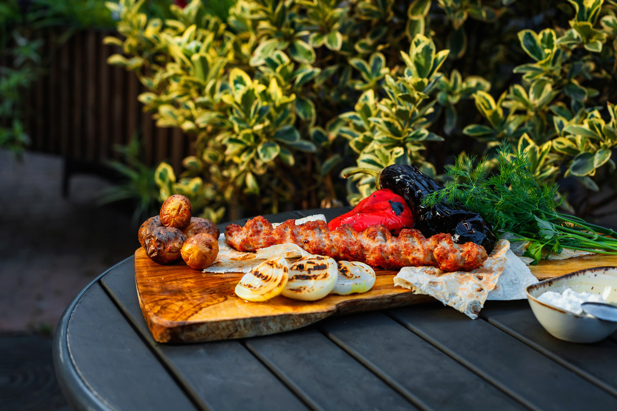 Съемка контента для социальных сетей ресторана Стейк-Хаус. Создание сайтов, SMM, производство контента | Студия «Медведь» | Услуги для бизнеса