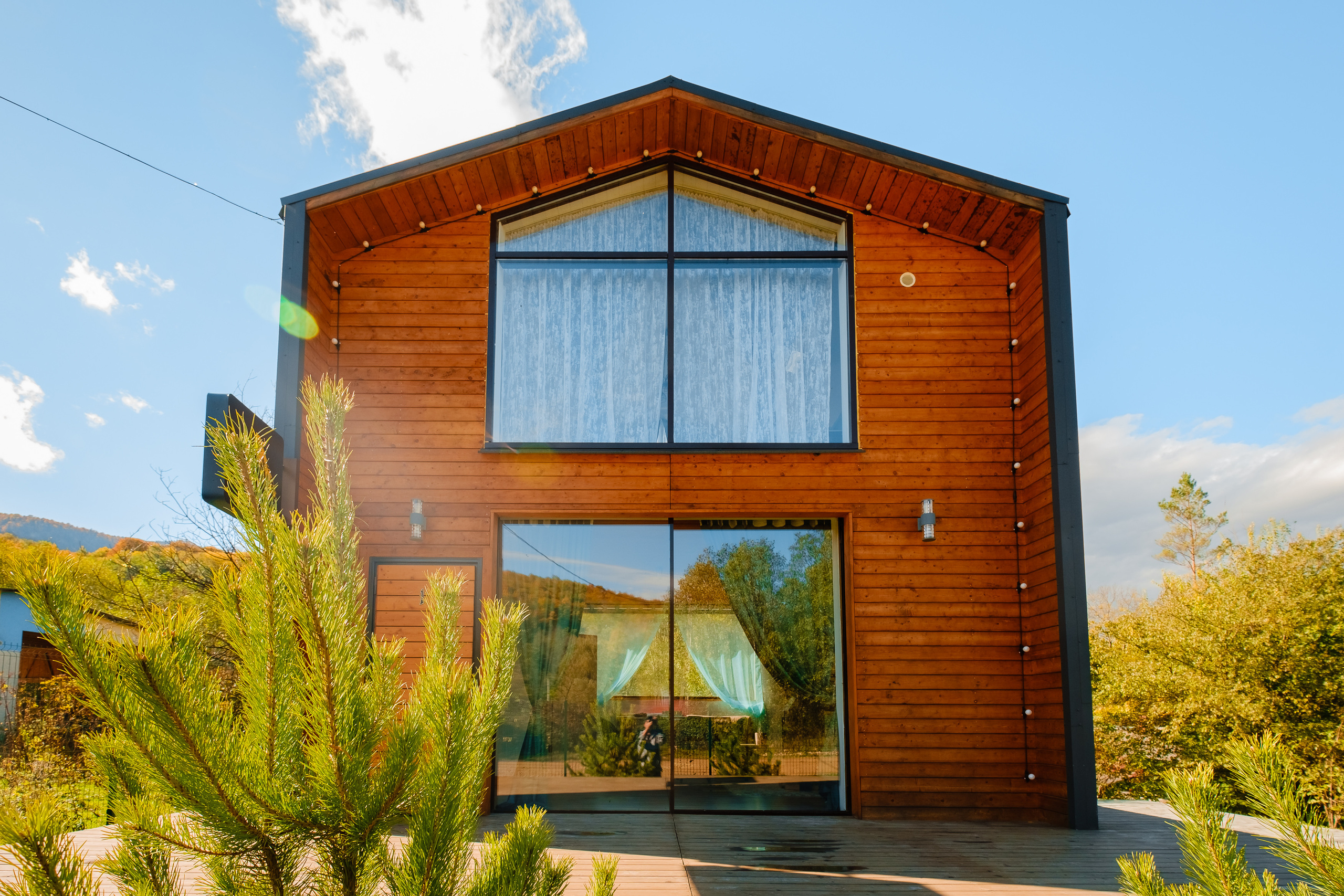 Mezmai House — съемка дома отдыха. Создание сайтов, SMM, производство контента | Студия «Медведь» | Услуги для бизнеса