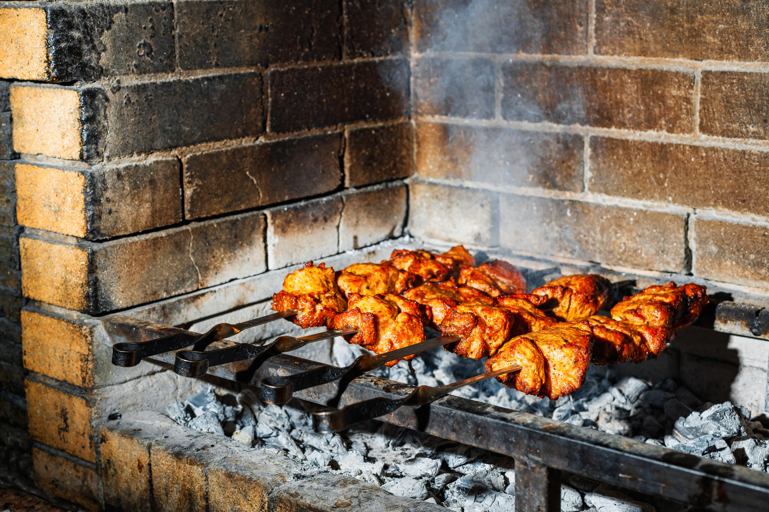 Съемка контента для социальных сетей ресторана Стейк-Хаус. Создание сайтов, SMM, производство контента | Студия «Медведь» | Услуги для бизнеса