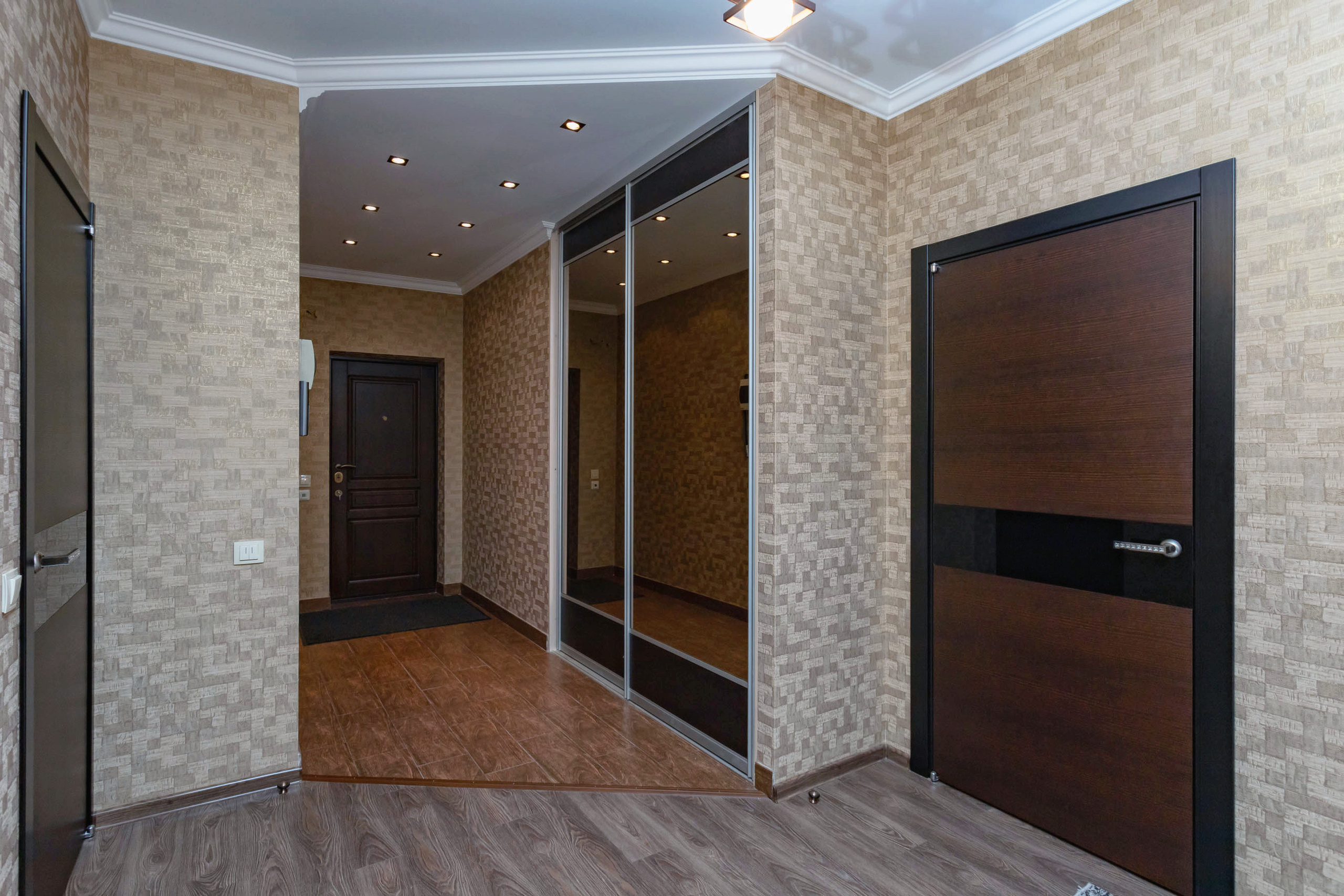 Съемка квартиры в Краснодаре на улице Клары Лучко. Создание сайтов, SMM, производство контента | Студия «Медведь» | Услуги для бизнеса