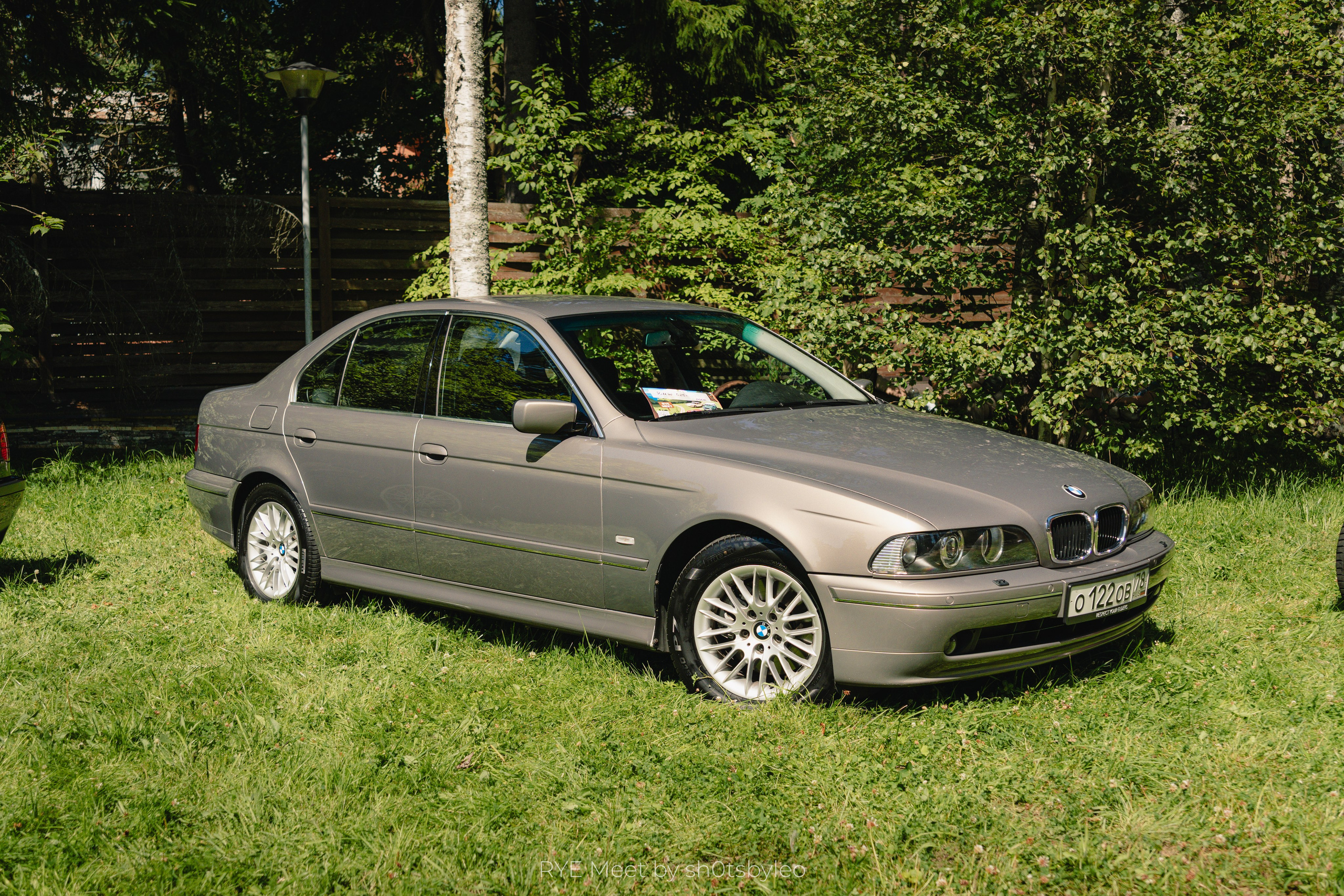 Масштабный летний фестиваль RYE Meet — встреча клуба любителей автомобилей старше 25-лет. Автомобильный фотограф Антон Цырулев