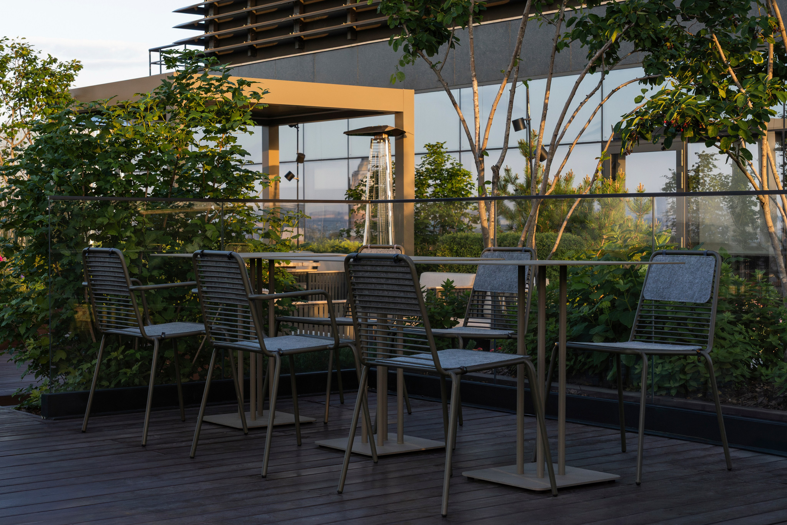 Brusnika office terrace, Moscow. Артамонов Александр | Архитектурный и ландшафтный фотограф