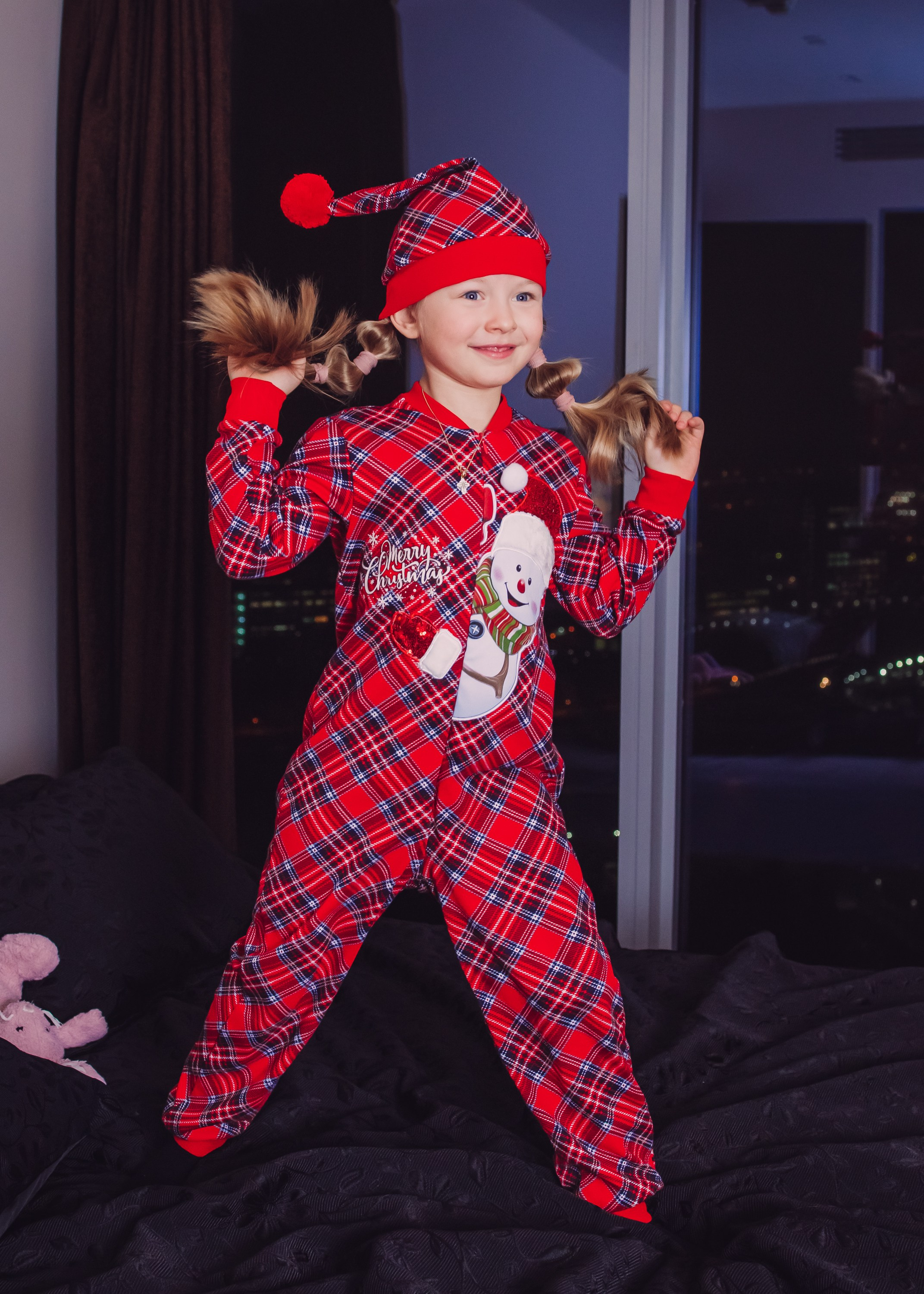 Новогодняя съемка в студии Алеси Марии. Агенство фотографов под любой запрос. Москва