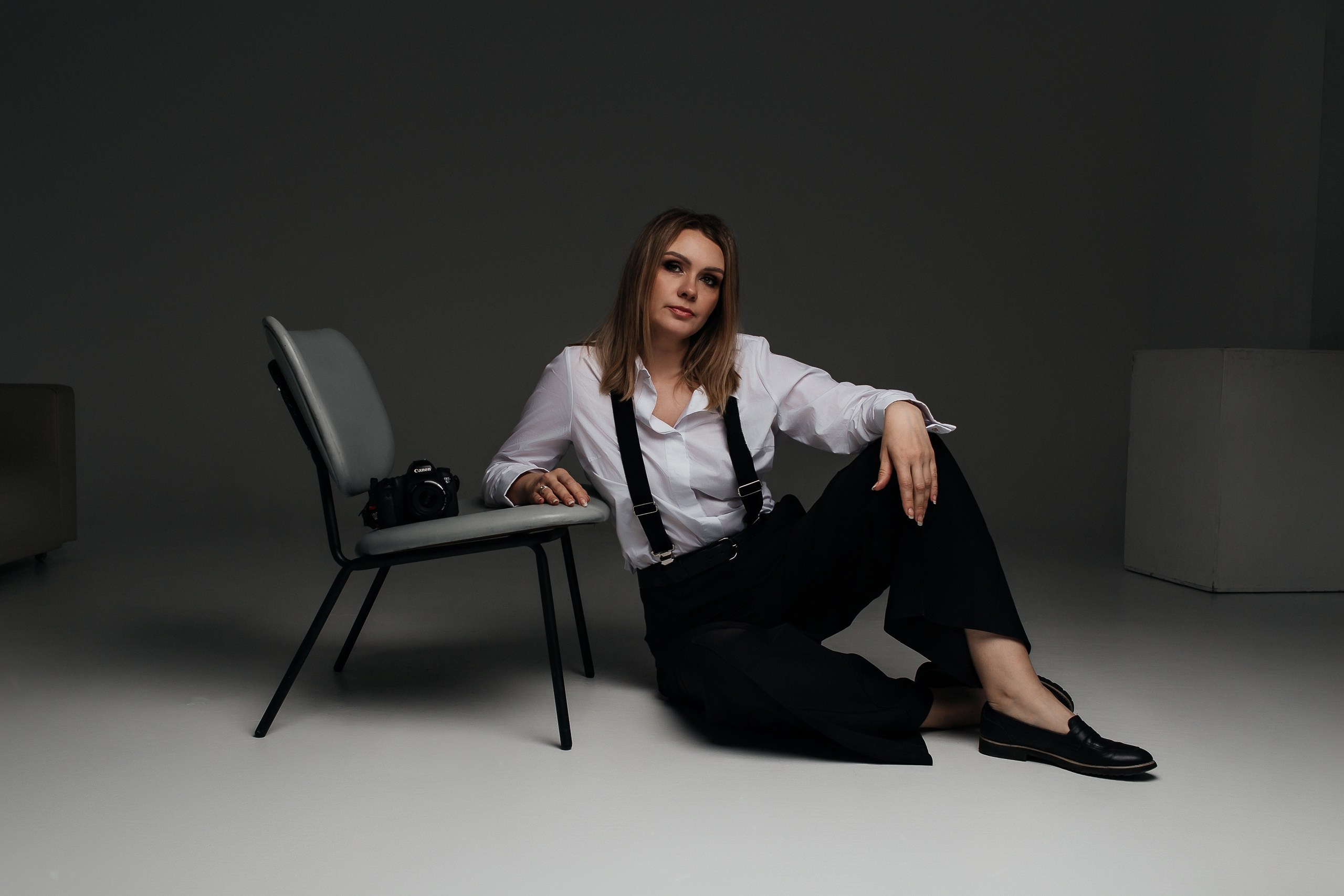 Обо мне/контакты. Женский и событийный фотограф в Новосибирске Оксана Чумакова