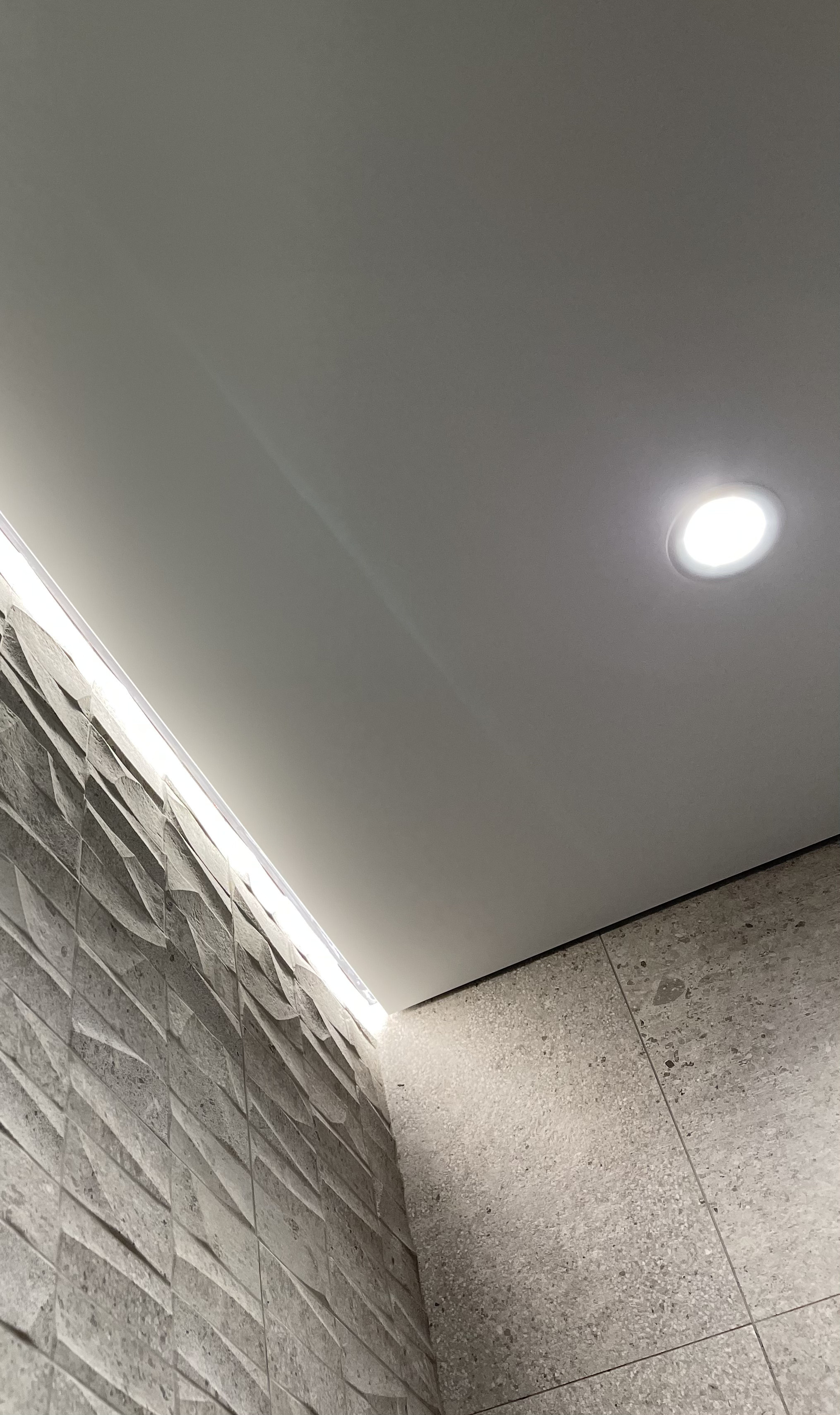 Натяжной потолок Шторы. Студия интерьерных решений SUNHOUSE. Натяжные потолки, шторы, текстиль