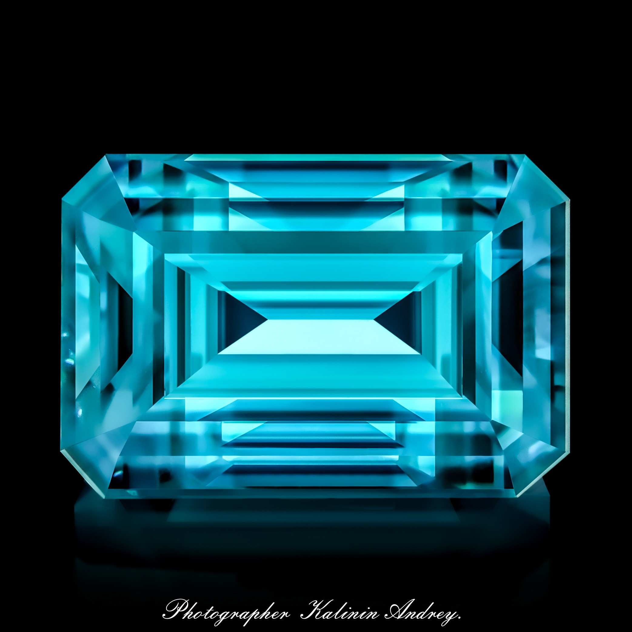 Профессиональная уникальная рекламная фотосъёмка драгоценных в Москве  тел +7 966-003-13-07. Высококачественная профессиональная рекламная фотосъёмка ювелирных украшений, драгоценных камней в Москве. Обучение, консультация