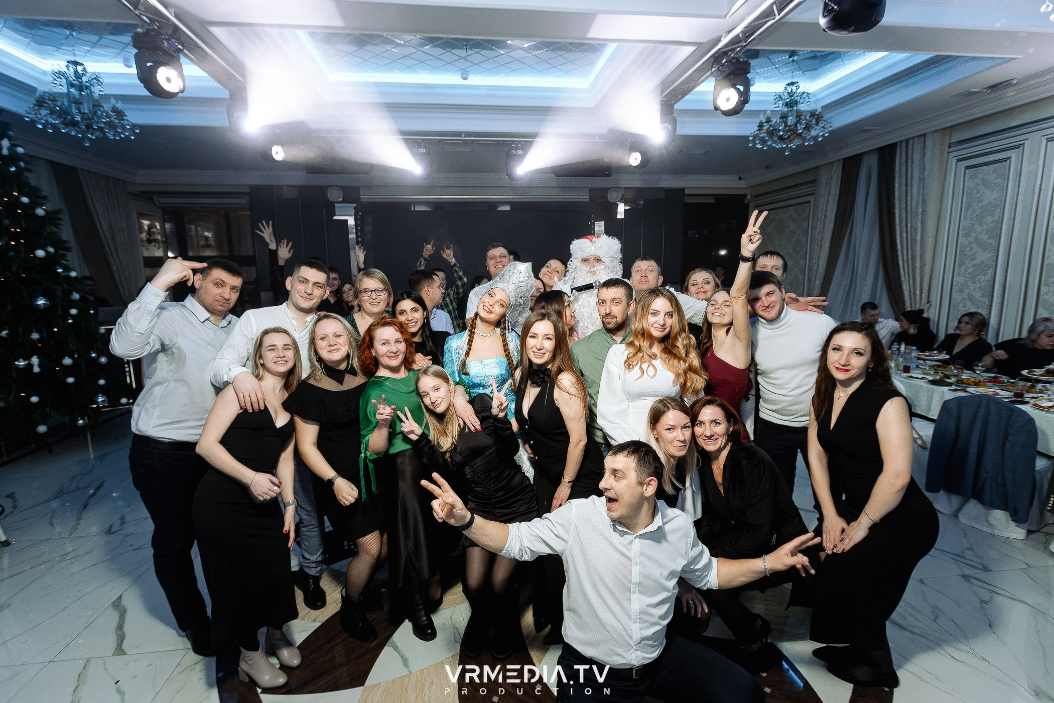 Новогодний вечер в ресторане «Лазурный Берег»