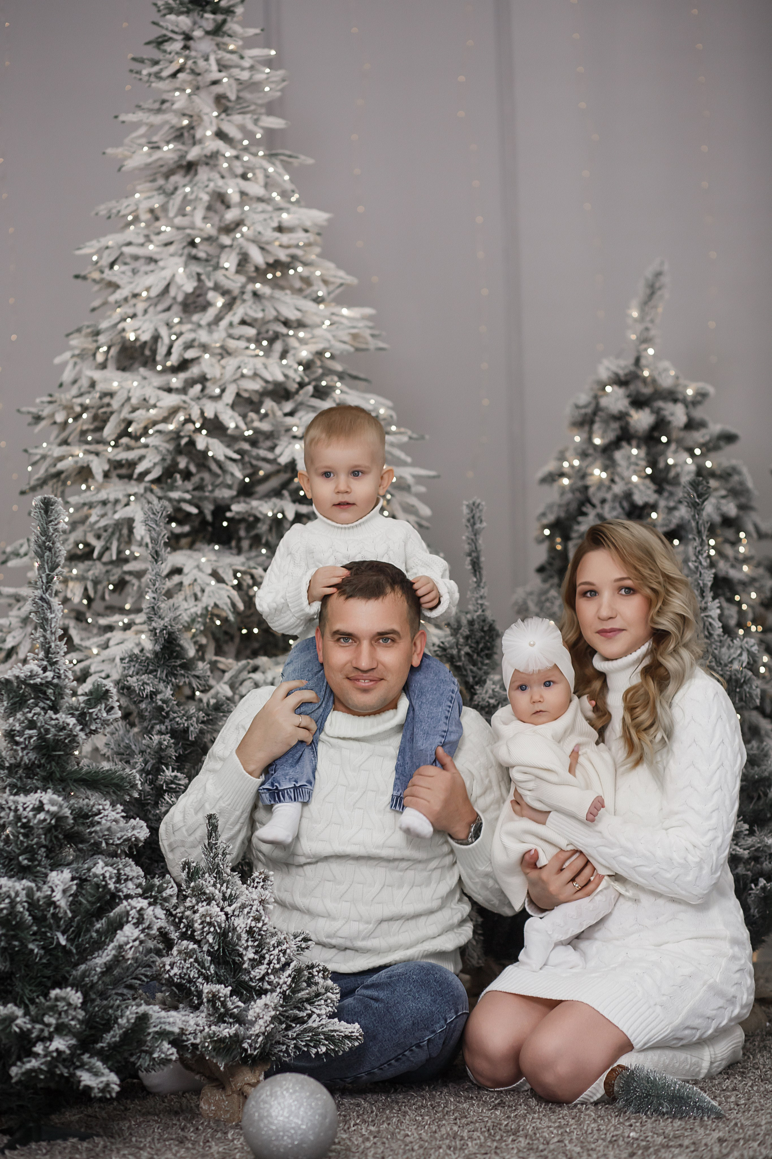 Новый год в студии. Свадебный, семейный и детский фотограф Набережные Челны