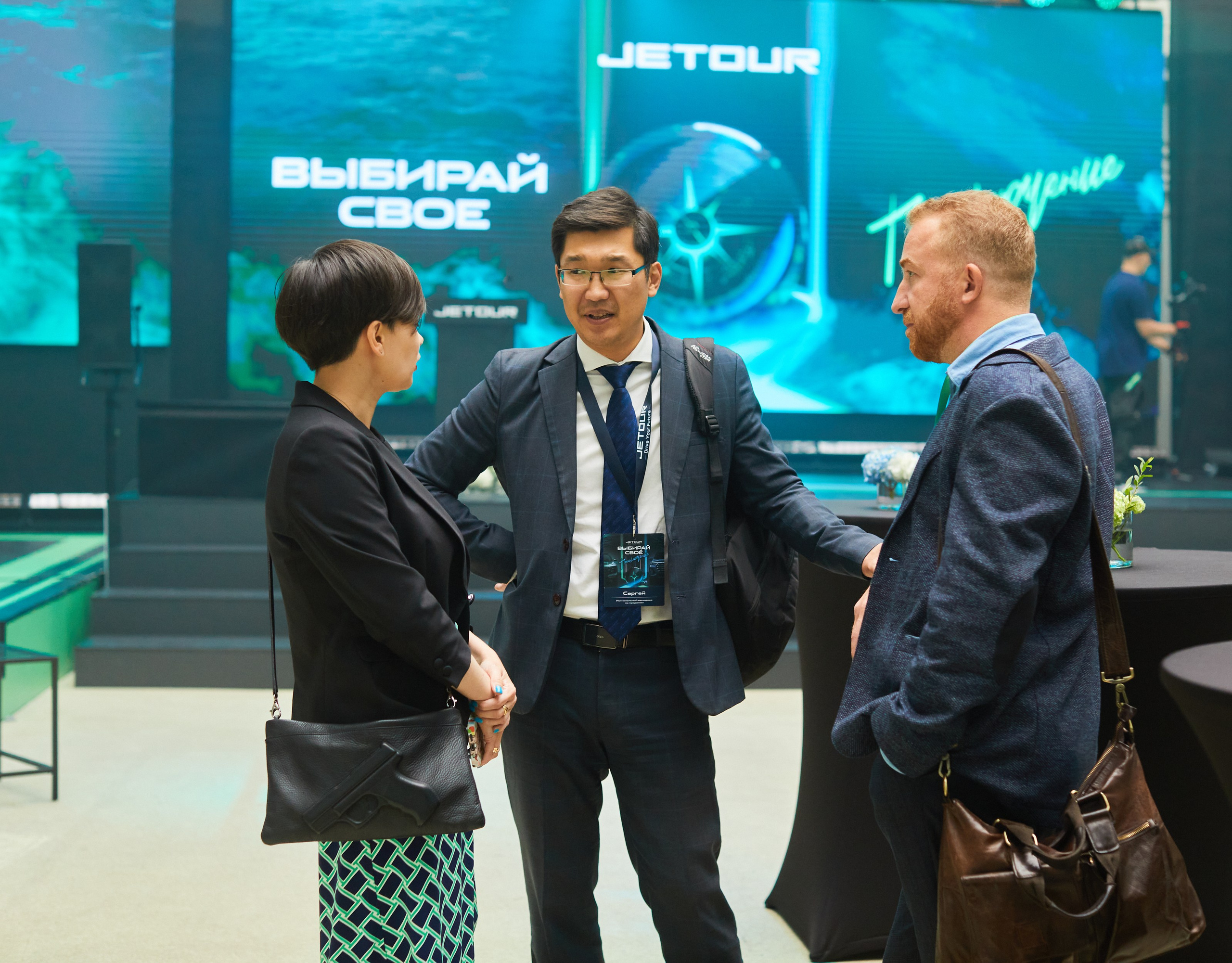 Jetour. Bespoke Image Service