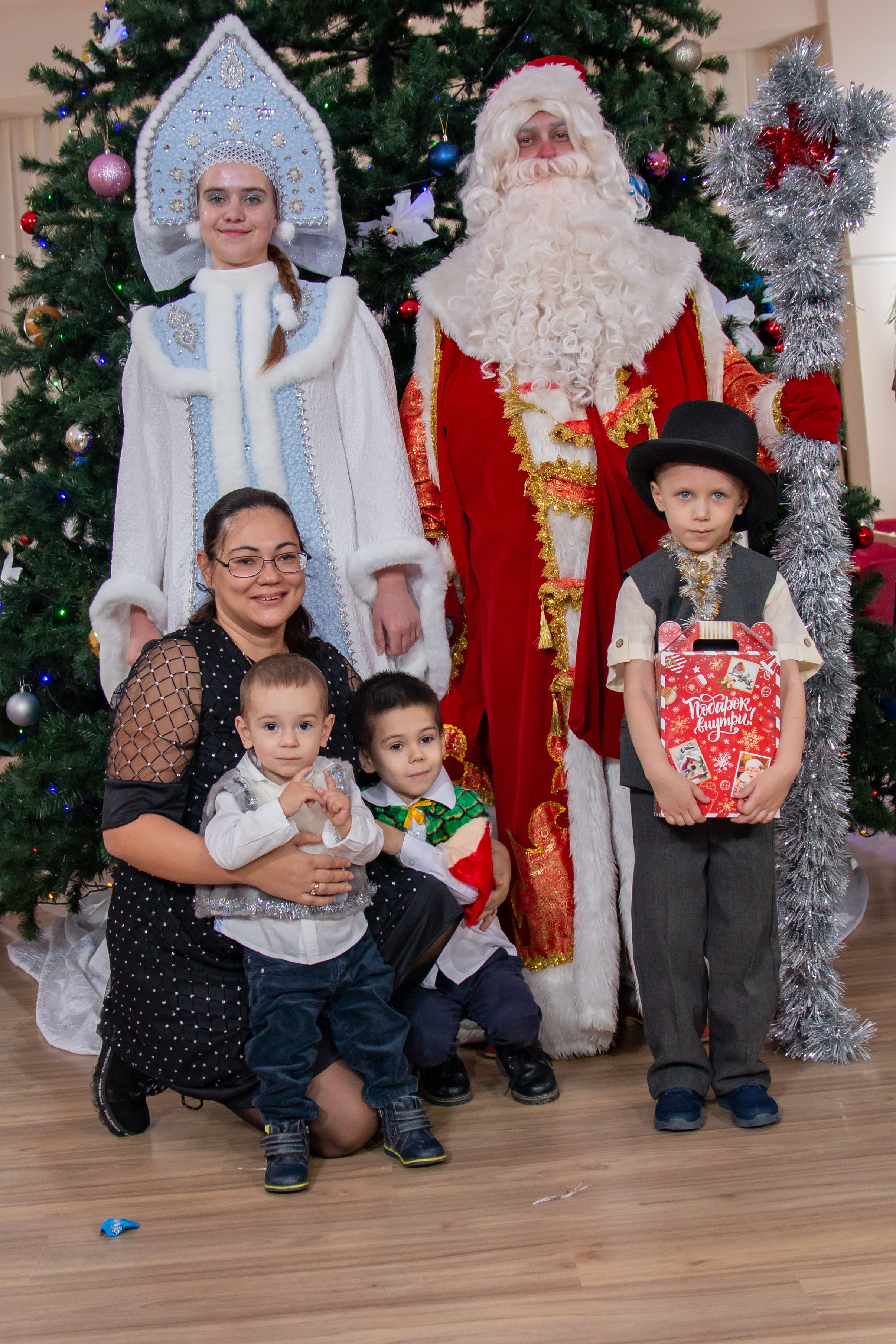 Новогодный утренник ДК Строитель г. Новоалександровск 23.12.2023. Главная