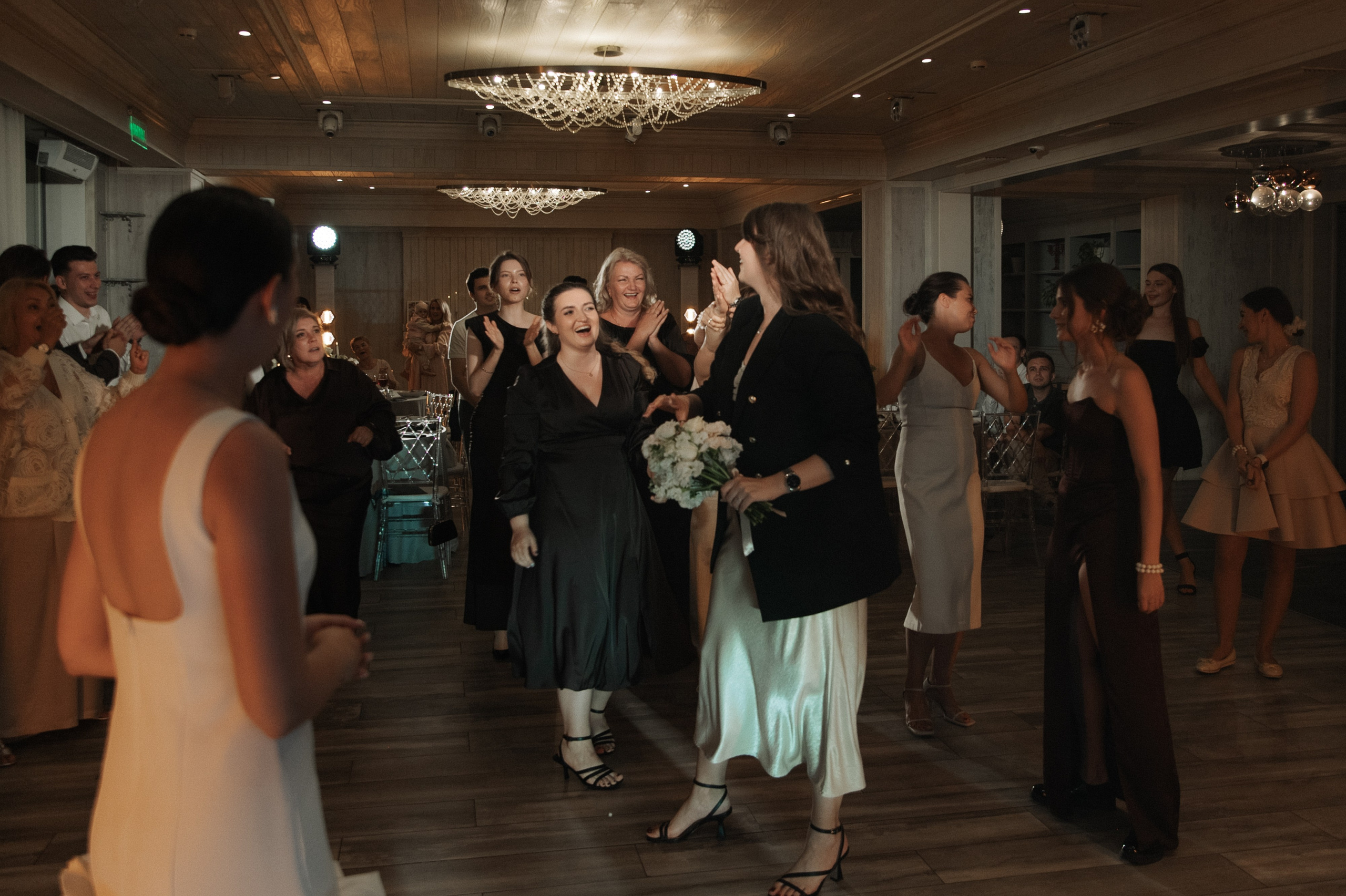 Свадебное торжество в загородном комплексе «Теплица Парк». Ярослава Ерина — свадебный фотограф в Москве