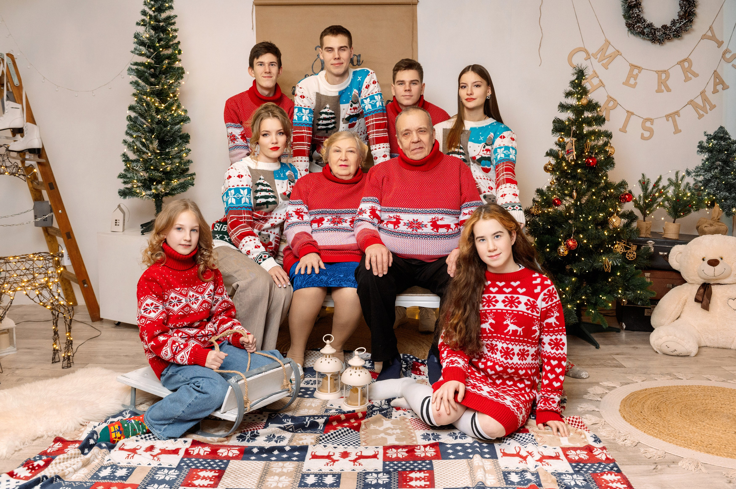 Семья Александриных и Аржанниковых 2025. Семейный, свадебный, школьный фотограф в Железногорске Целуев Андрей