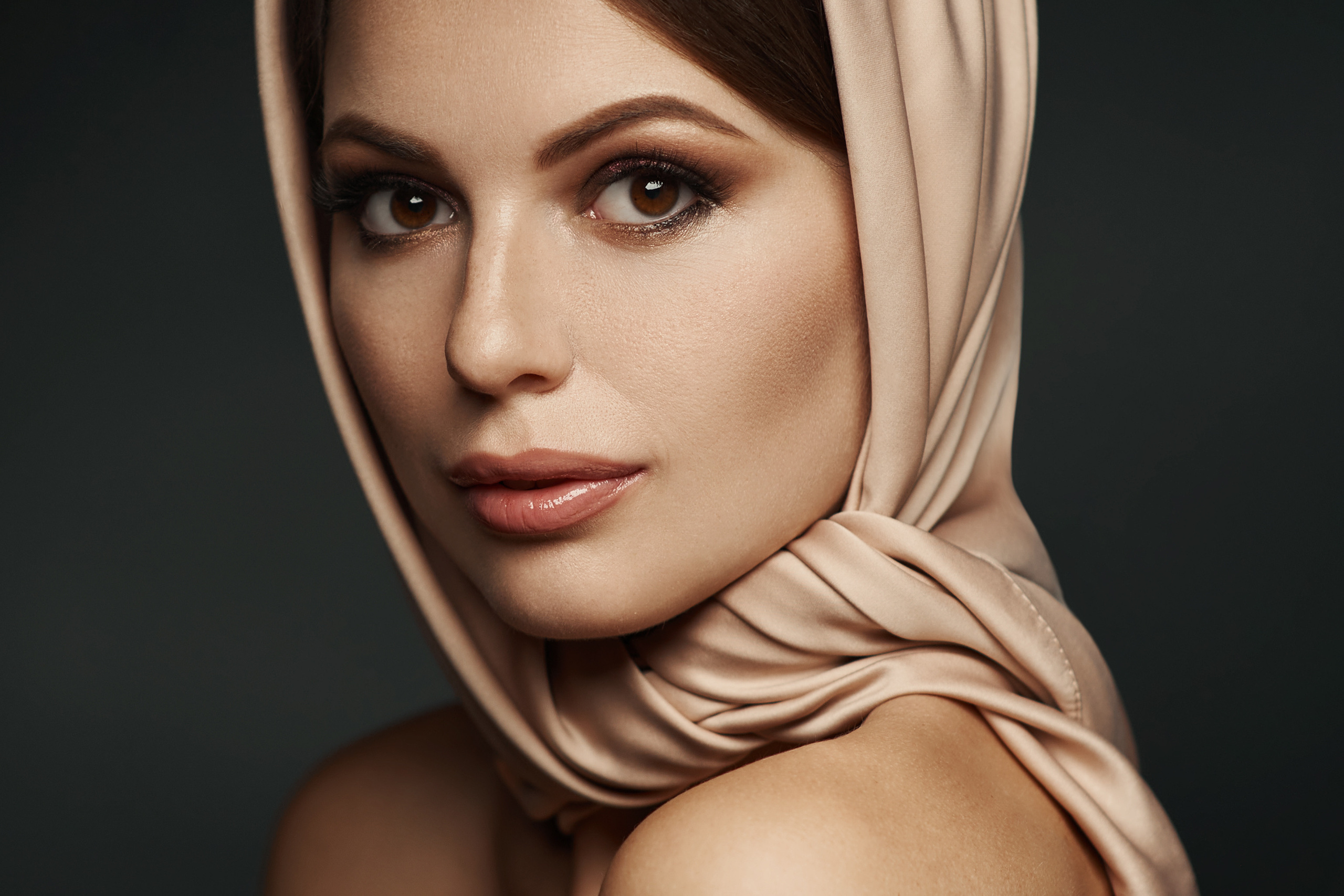 Женский портрет. Фотограф в Ставрополе Рустам Рахимов