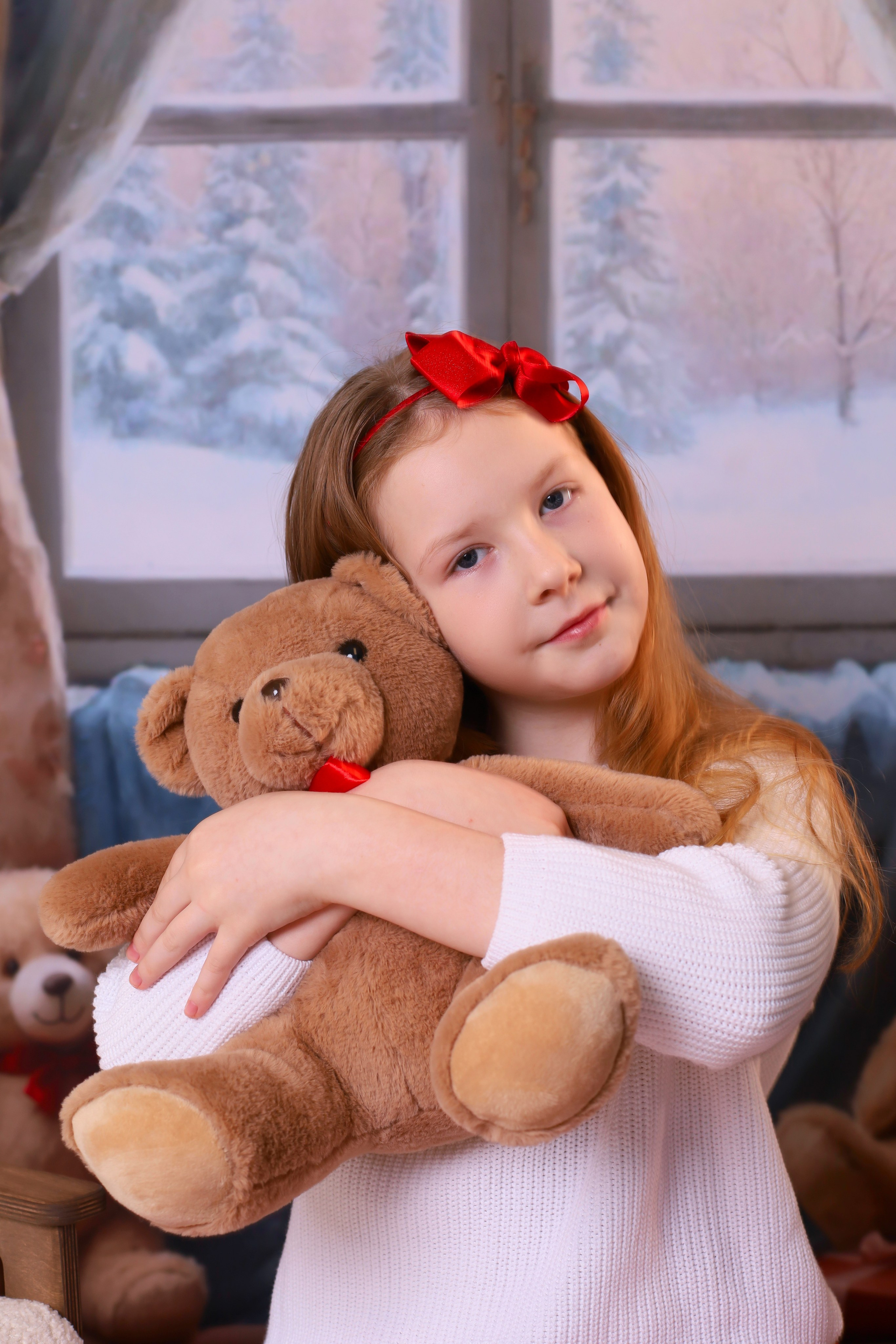 Новый год с мишками. Выпускные альбомы в Таганроге и Ростовской Области