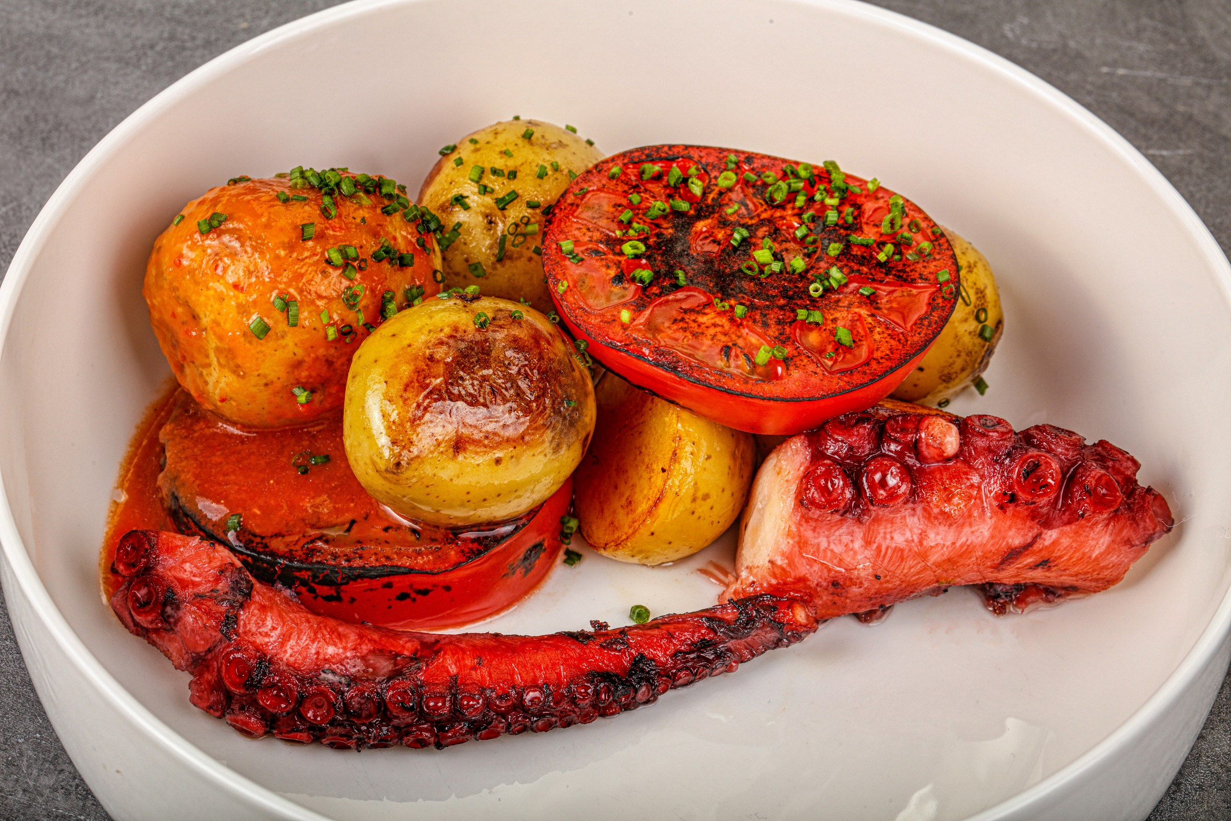 Фотосъемка блюд европейской кухни. Заказ по тел.: +7 (906) 006-90-22. Фуд-фотограф Андрей Старостин — съемка еды в Москве. 9000 руб. в час