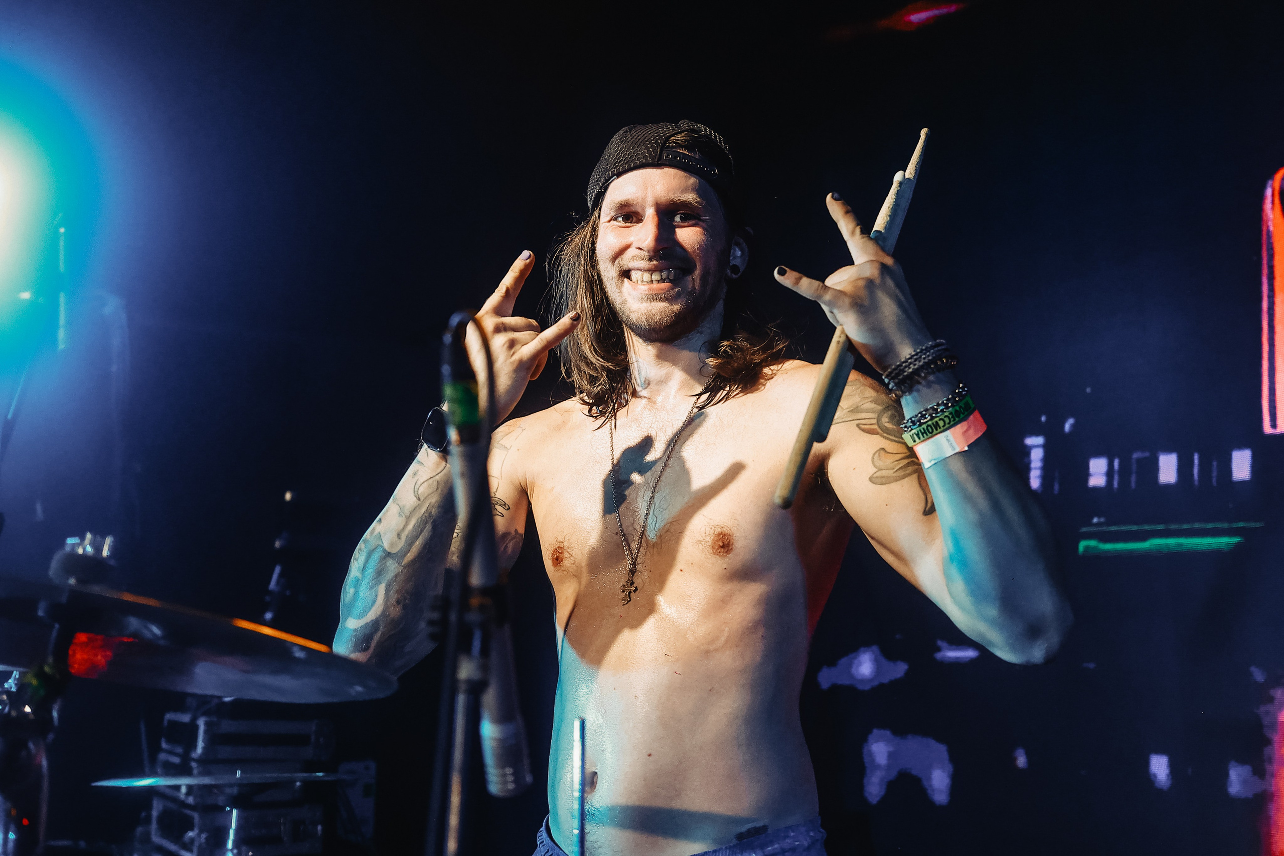 СЕНТЯБРЬ ГОРИТ @PRAVDA CLUB