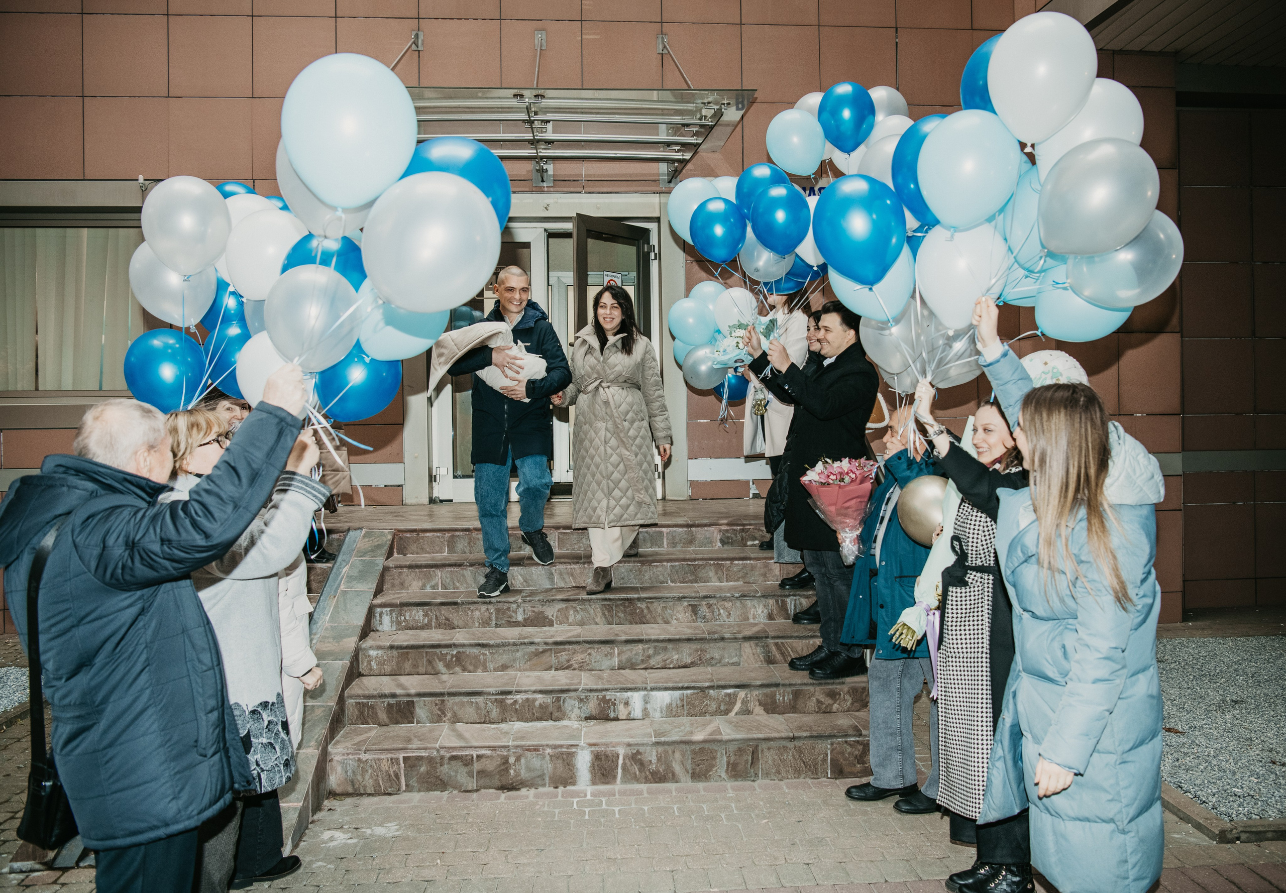 Выписка Назара. На Севастопольском. Фотограф на выписку из роддома в Москве и МО