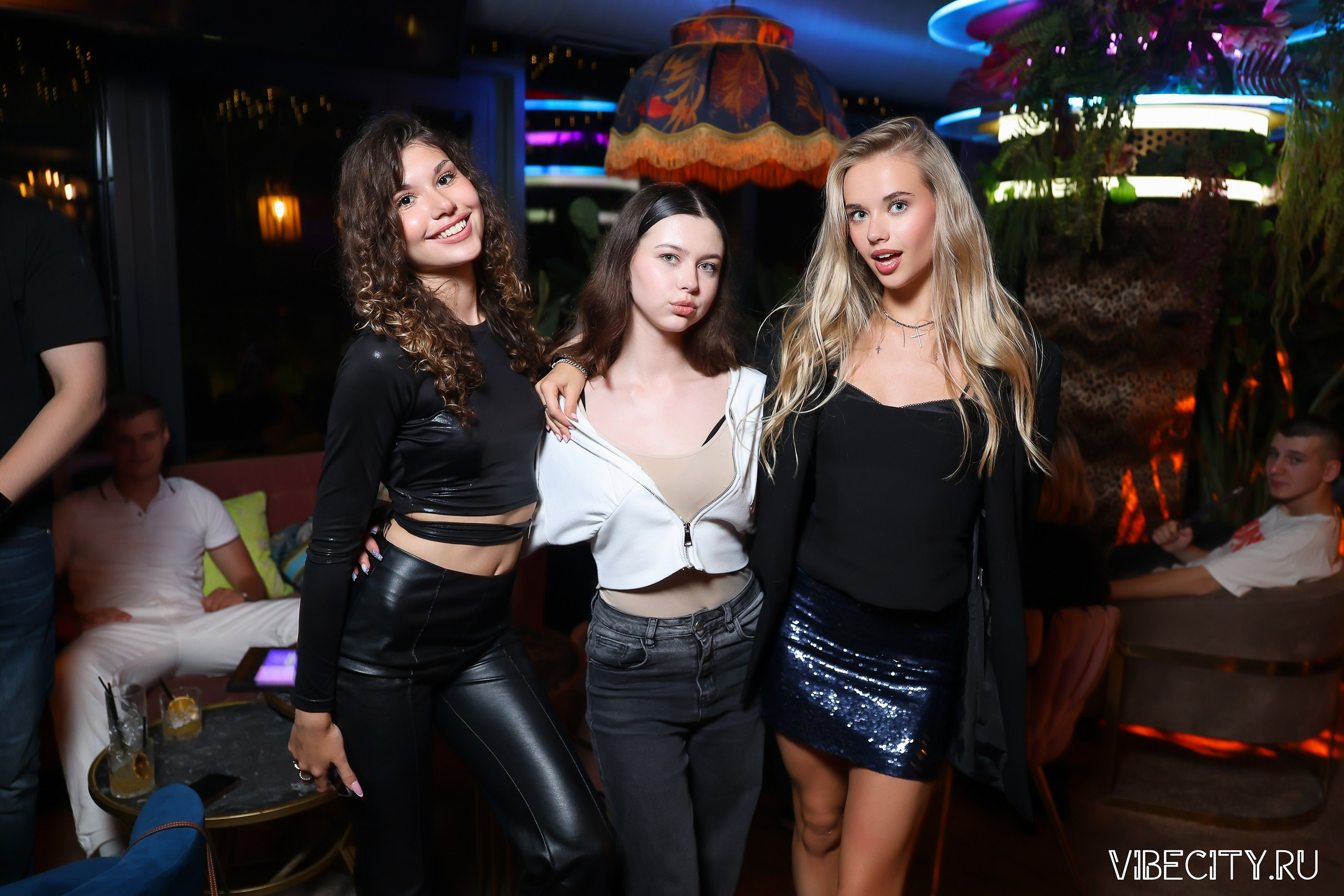 DOUBLE U. VIBECITY.RU Вайб Сити Ру Фоторепортажи Фотоотчеты Калининград