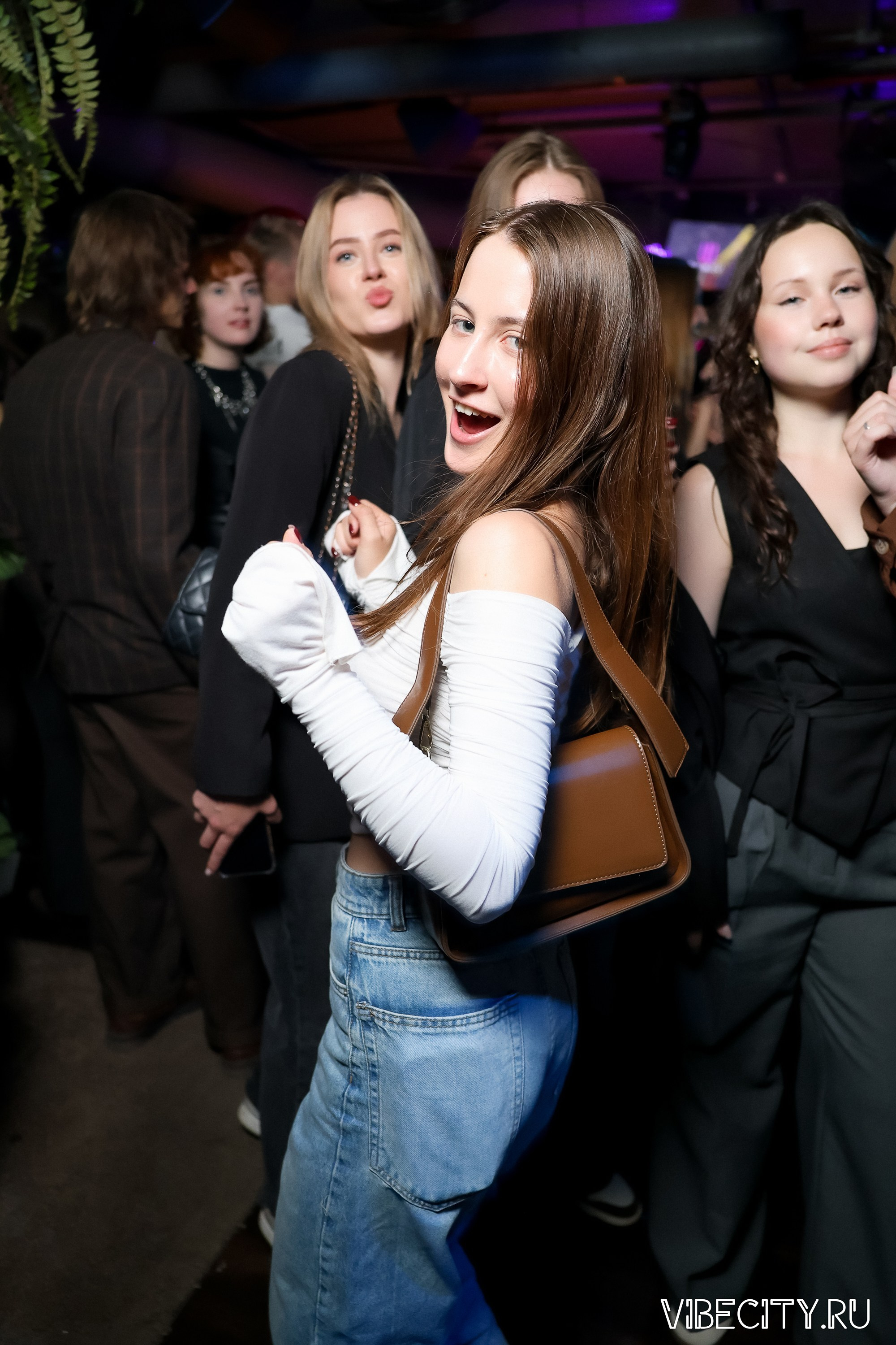 DOUBLE U. VIBECITY.RU Вайб Сити Ру Фоторепортажи Фотоотчеты Калининград