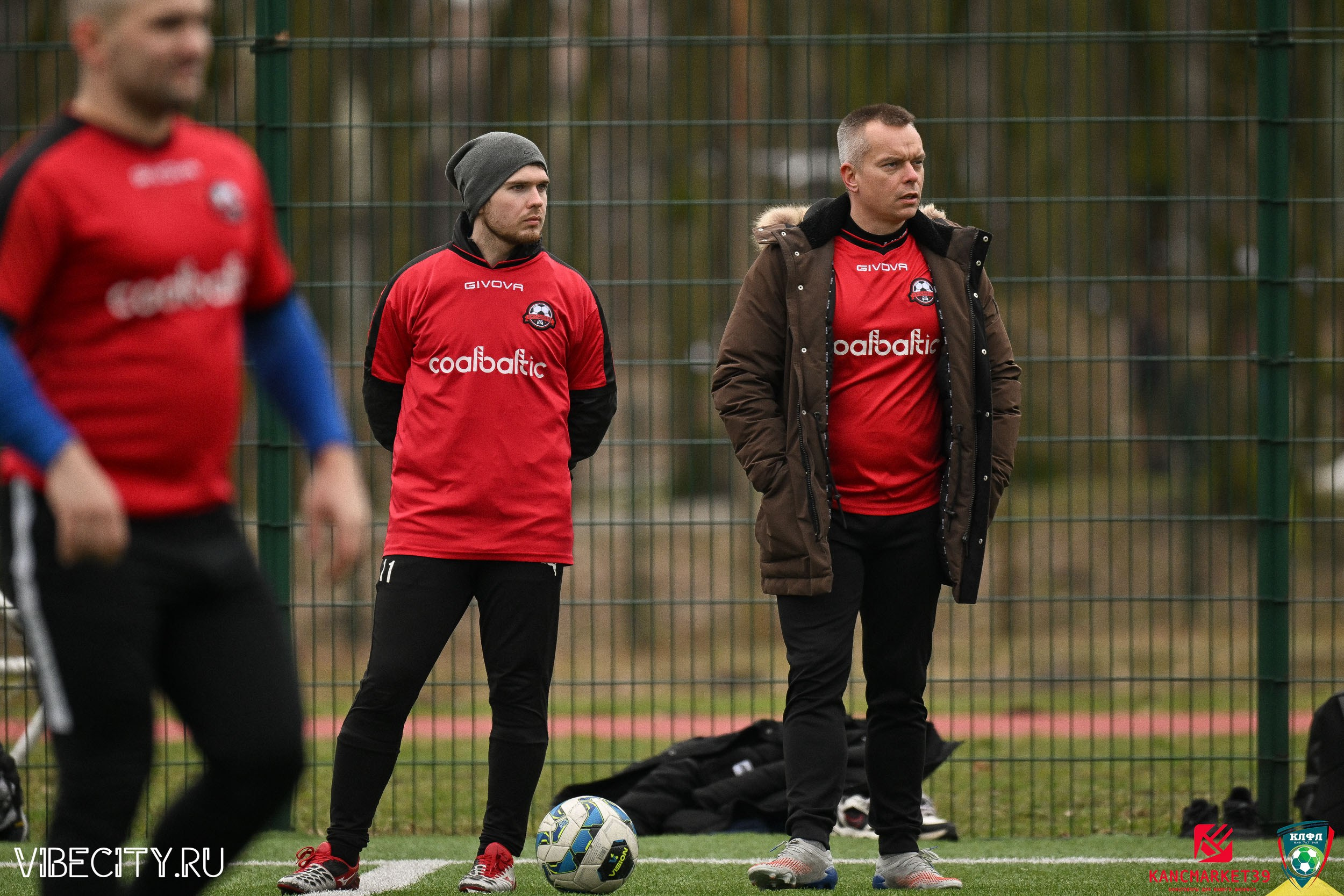 XX ЧЕМПИОНАТ КАЛИНИНГРАДСКОЙ ЛФЛ КАНЦМАРКЕТ39 сезона 2024–2025 гг. VIBECITY.RU Вайб Сити Ру Фоторепортажи Фотоотчеты Калининград