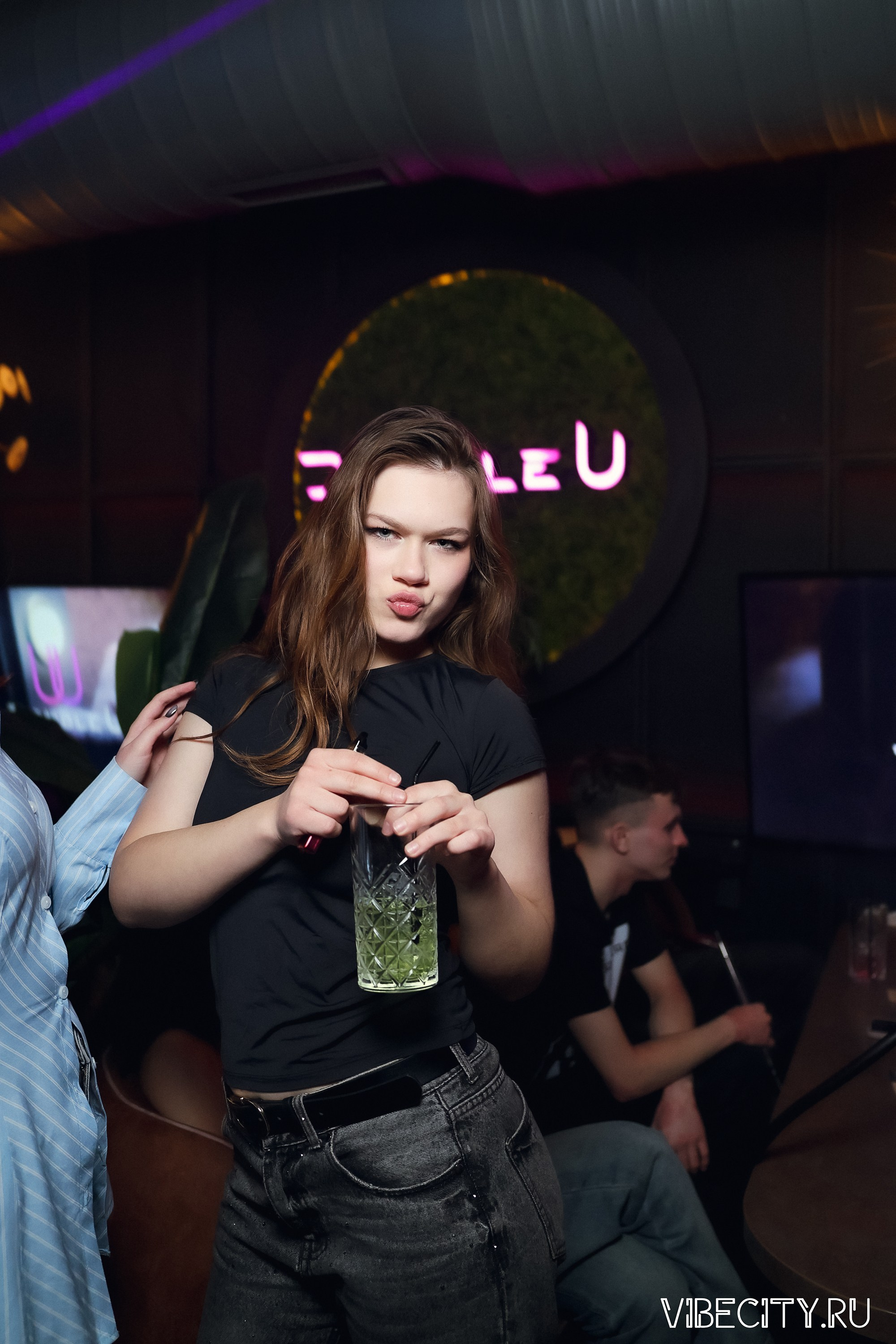 DOUBLE U. VIBECITY.RU Вайб Сити Ру Фоторепортажи Фотоотчеты Калининград