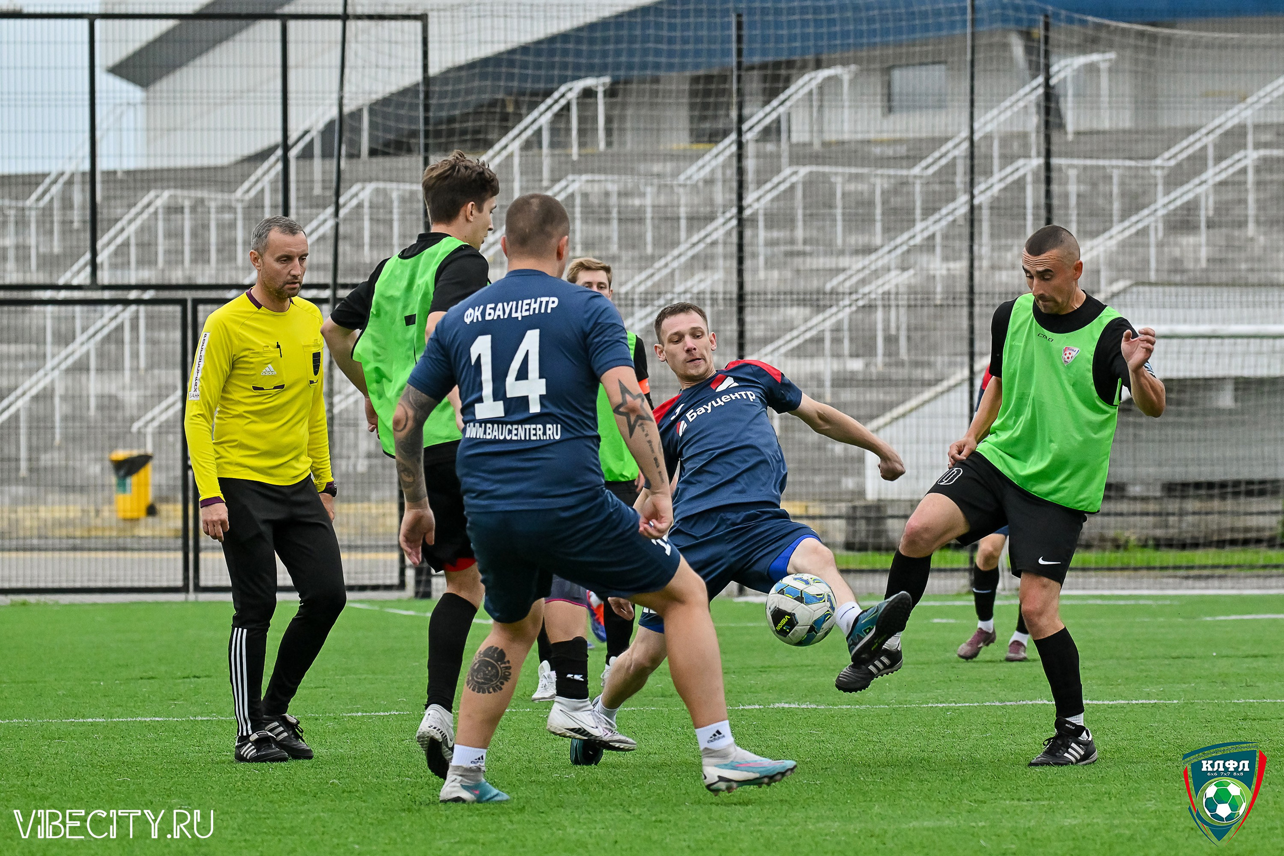 ФИНАЛЬНЫЕ МАТЧИ ПЛЕЙ-ОФФ XXl ЛЕТНЕГО КУБКА КАЛИНИНГРАДСКОЙ ЛФЛ. VIBECITY.RU Вайб Сити Ру Фоторепортажи Фотоотчеты Калининград