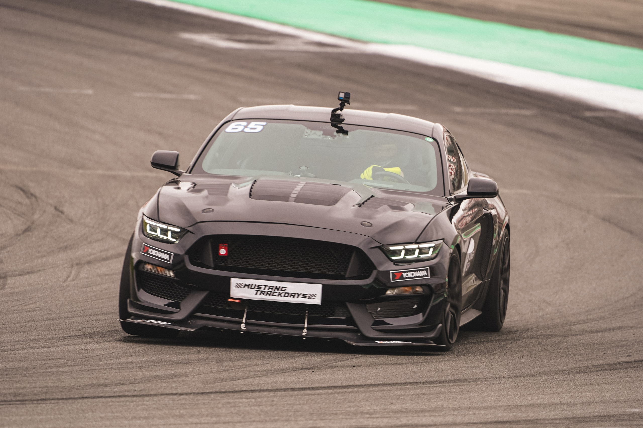 Mustang track days. Автомобильный фотограф Шакая Кирилл