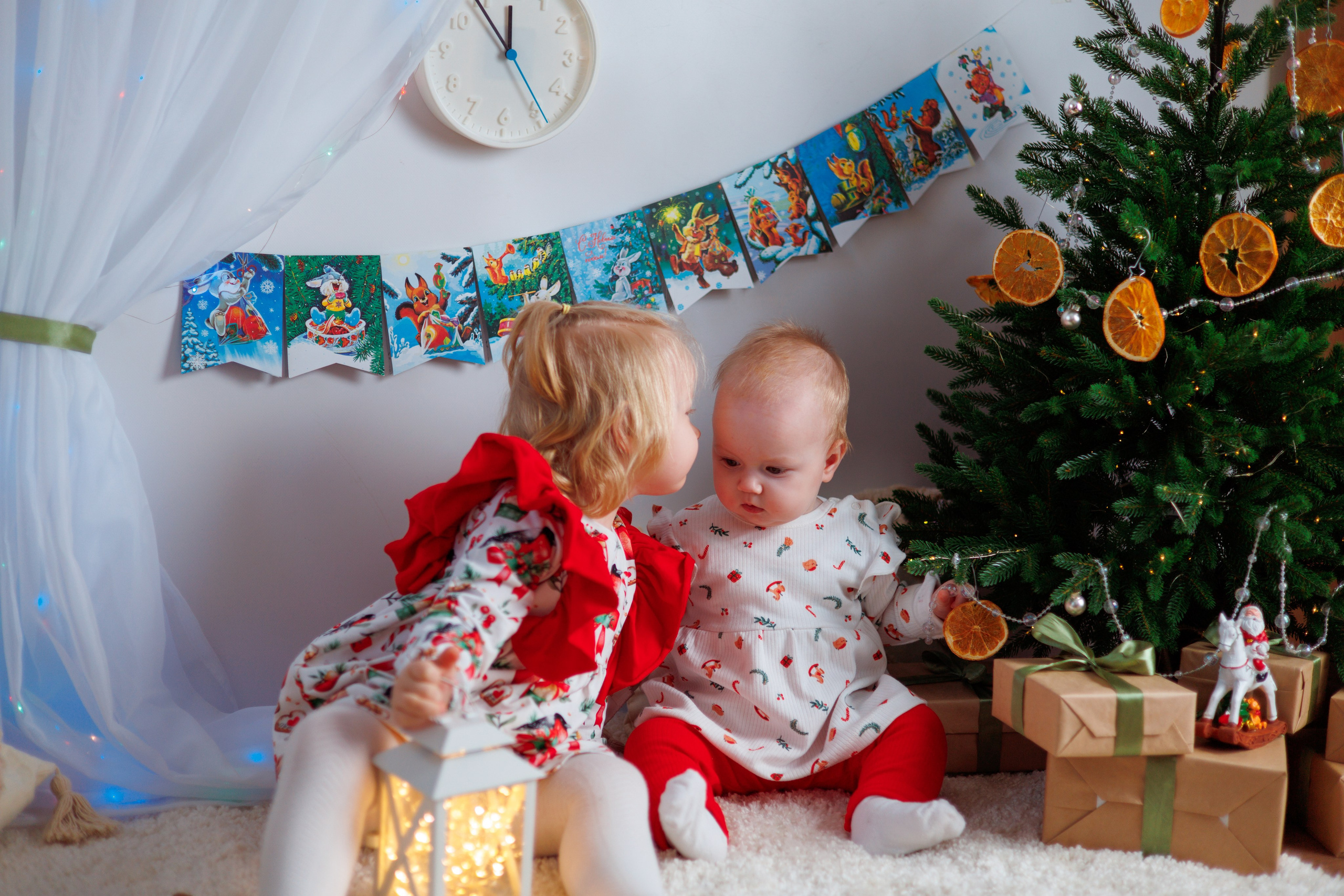 Поля и Ариша с родителями. Семейный и детский фотограф в Михайловке Татьяна Лестьева