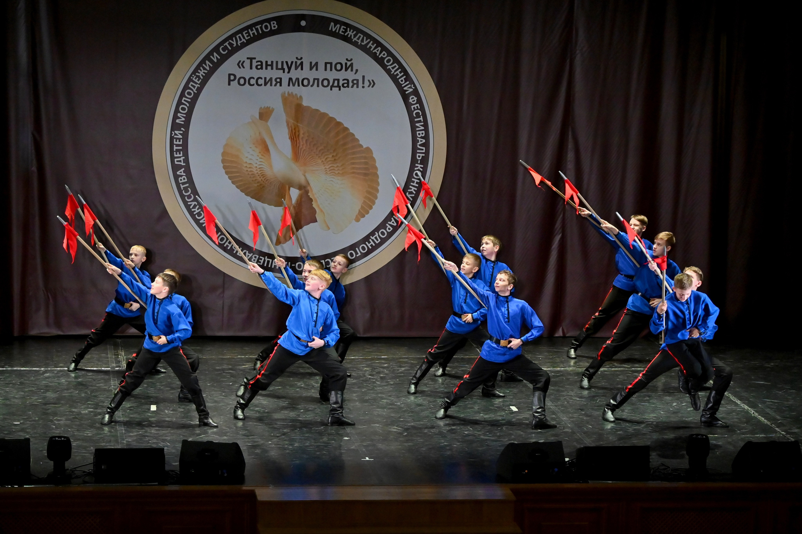 Гала-концерт. Танцуй и пой, Россия Молодая! 22.04.2024. Профессиональный фотограф в Москве Алёна Котова