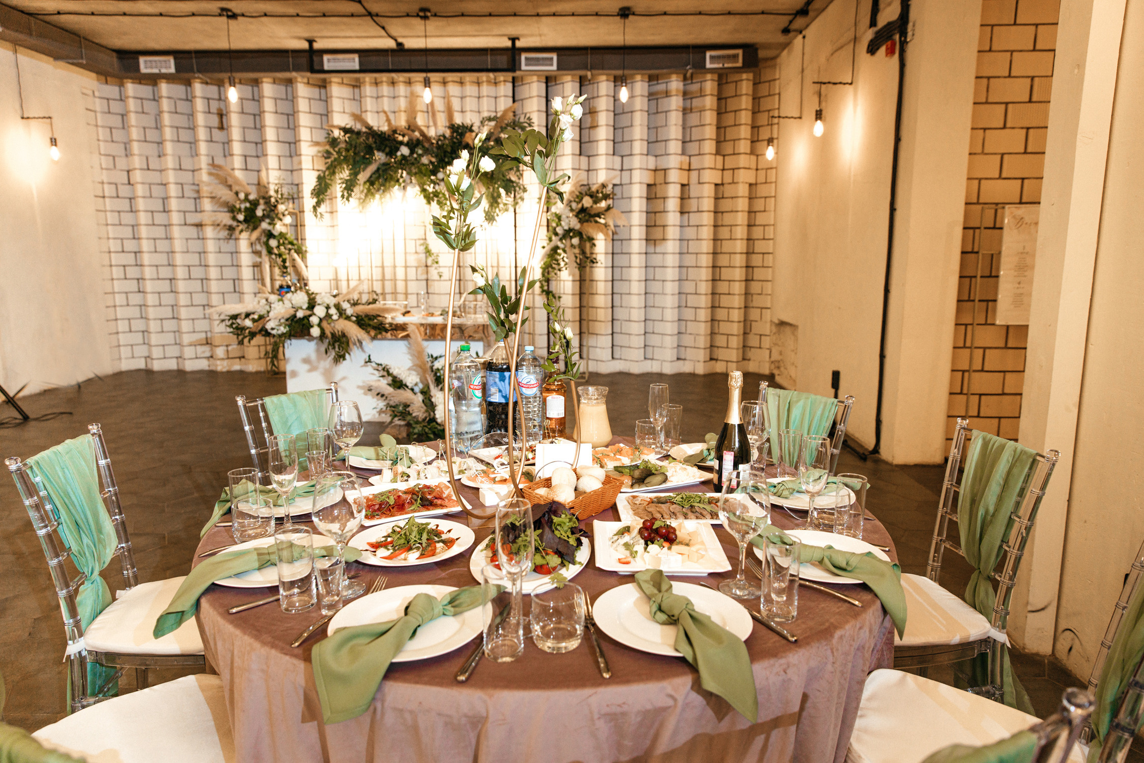 Виктор и Виктория