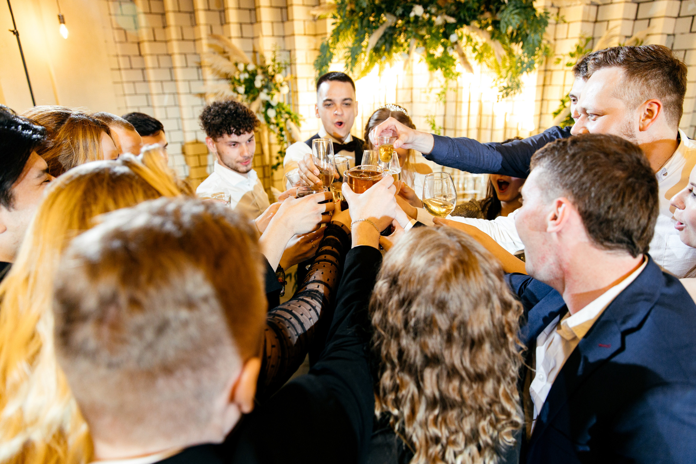 Виктор и Виктория