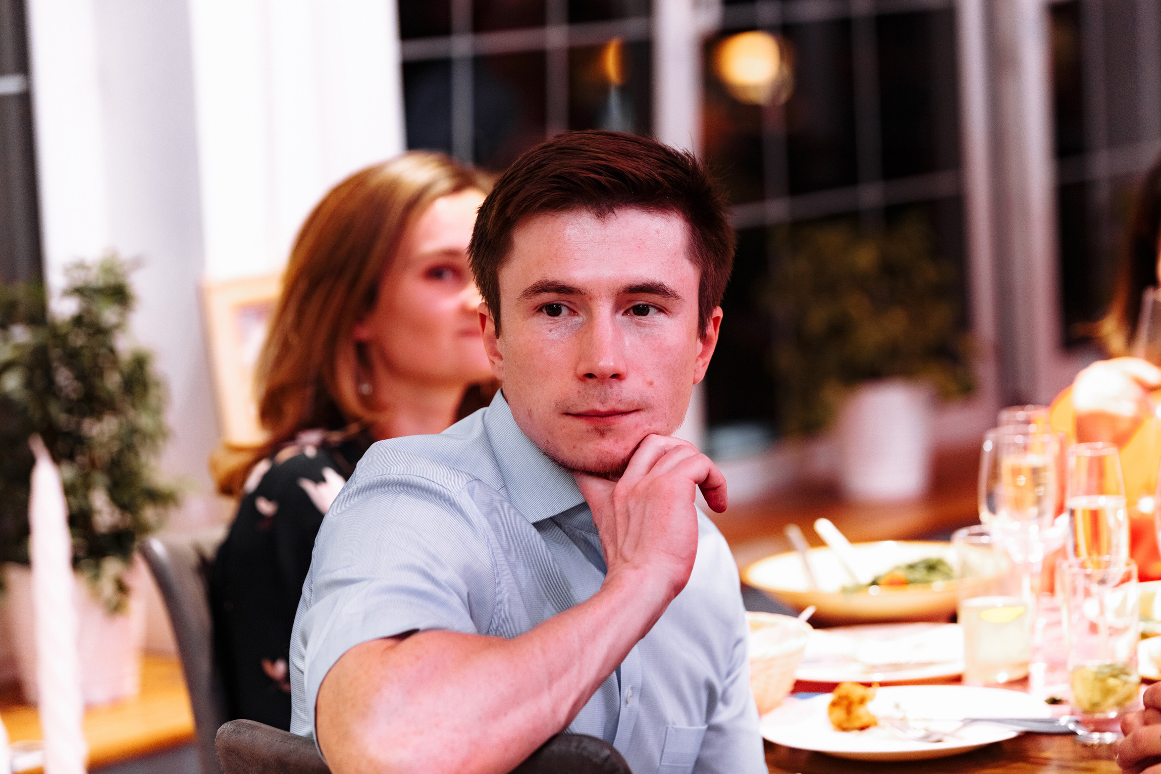 Розовые туфли, зеленый костюм — яркая свадьба Юры и Даши