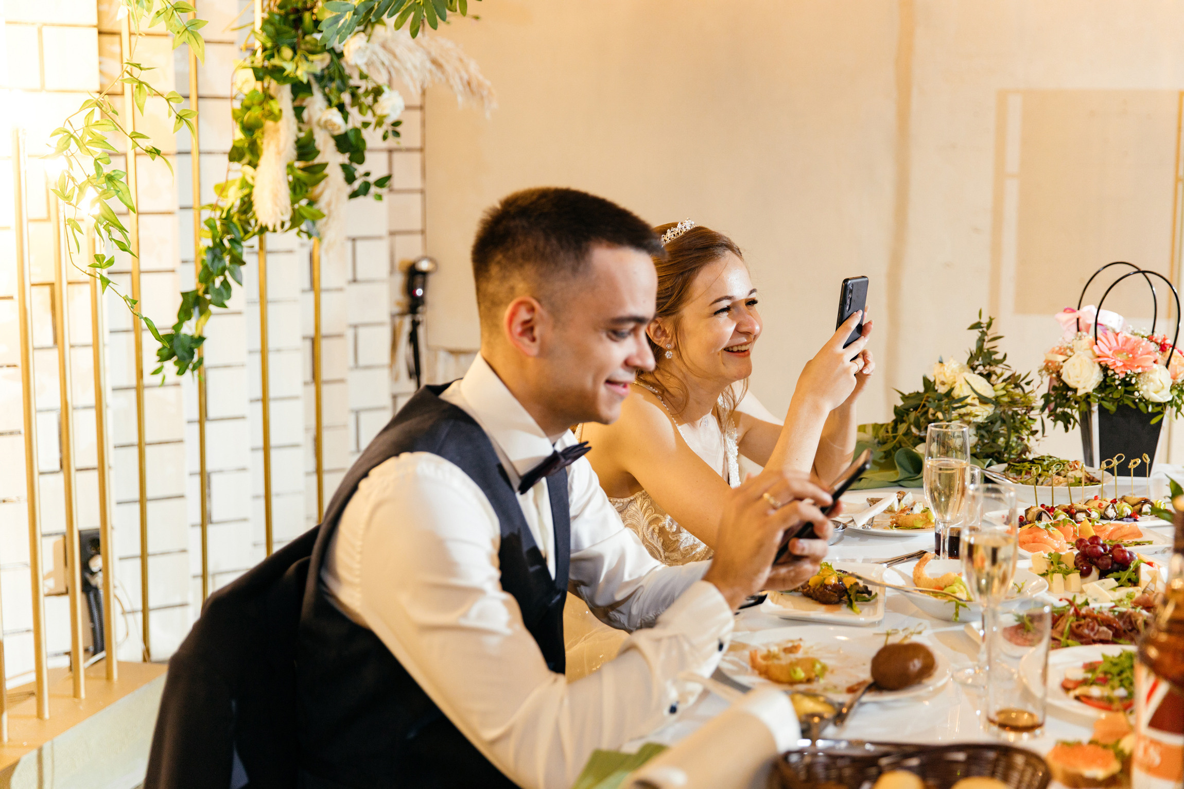 Виктор и Виктория