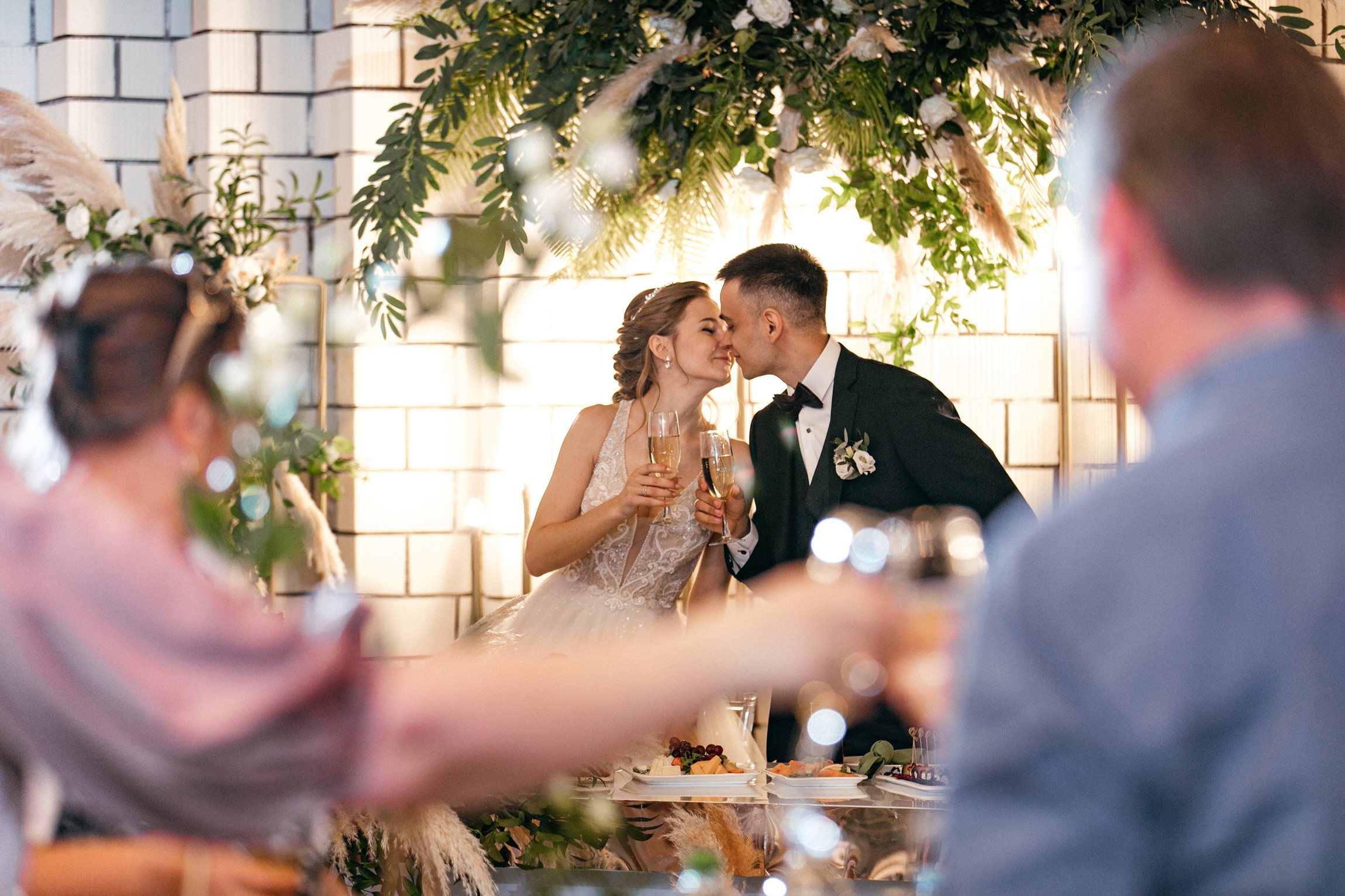 Виктор и Виктория